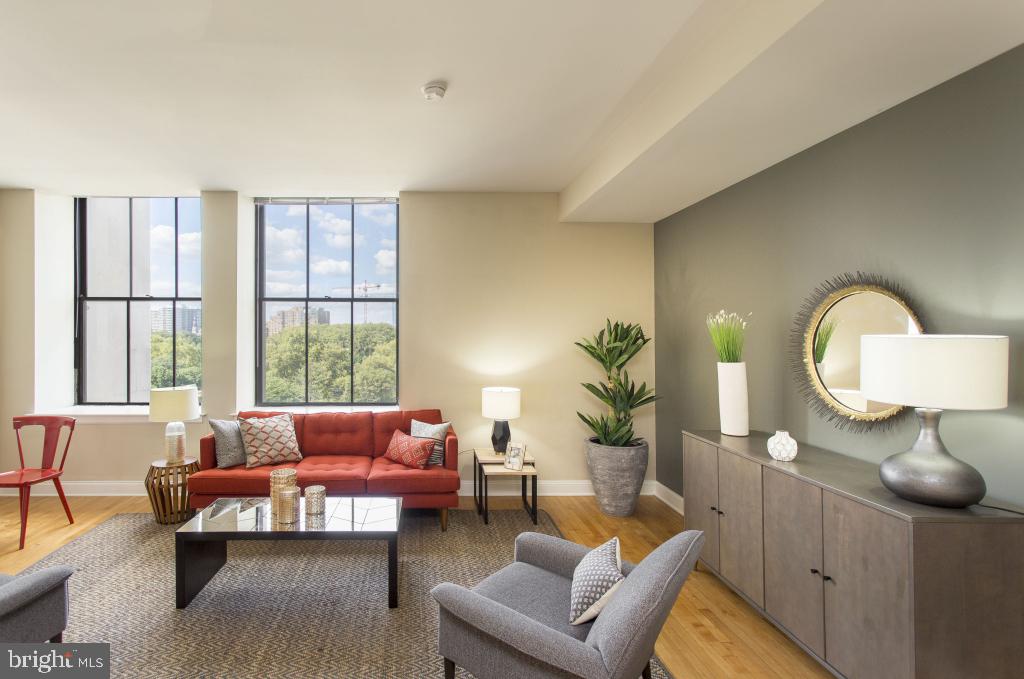 LOGAN SQUARE - Residential Lease