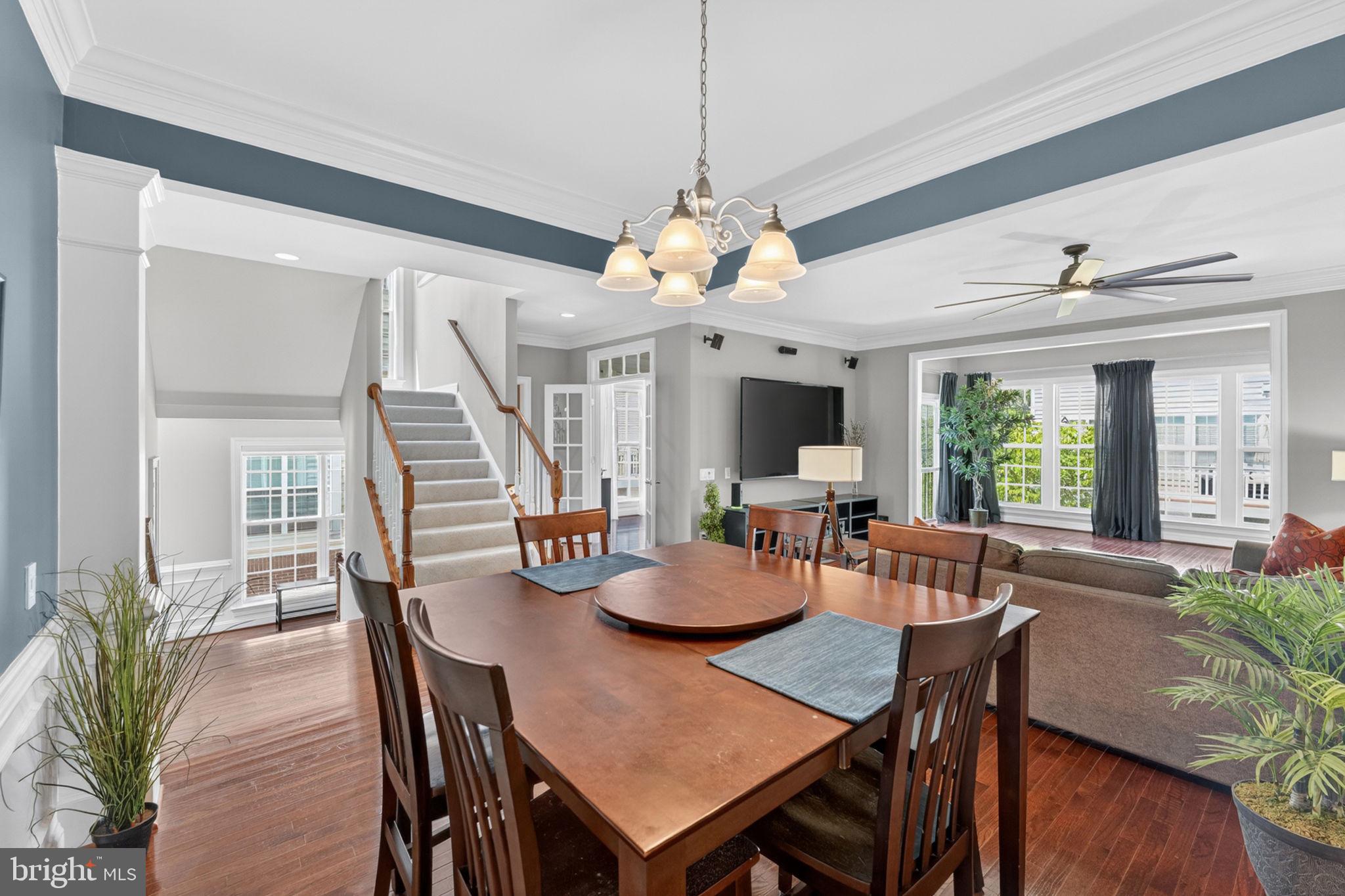 EAST GATE - Residential