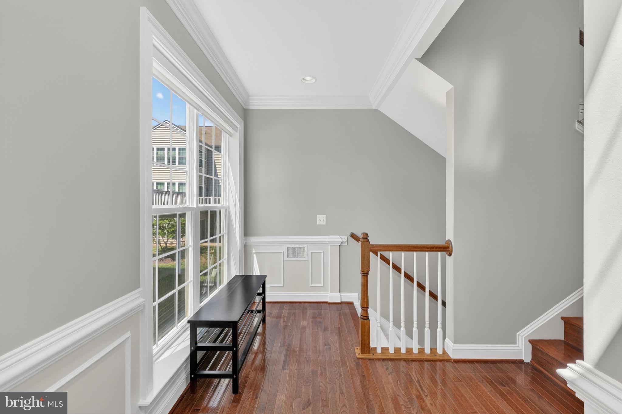 EAST GATE - Residential