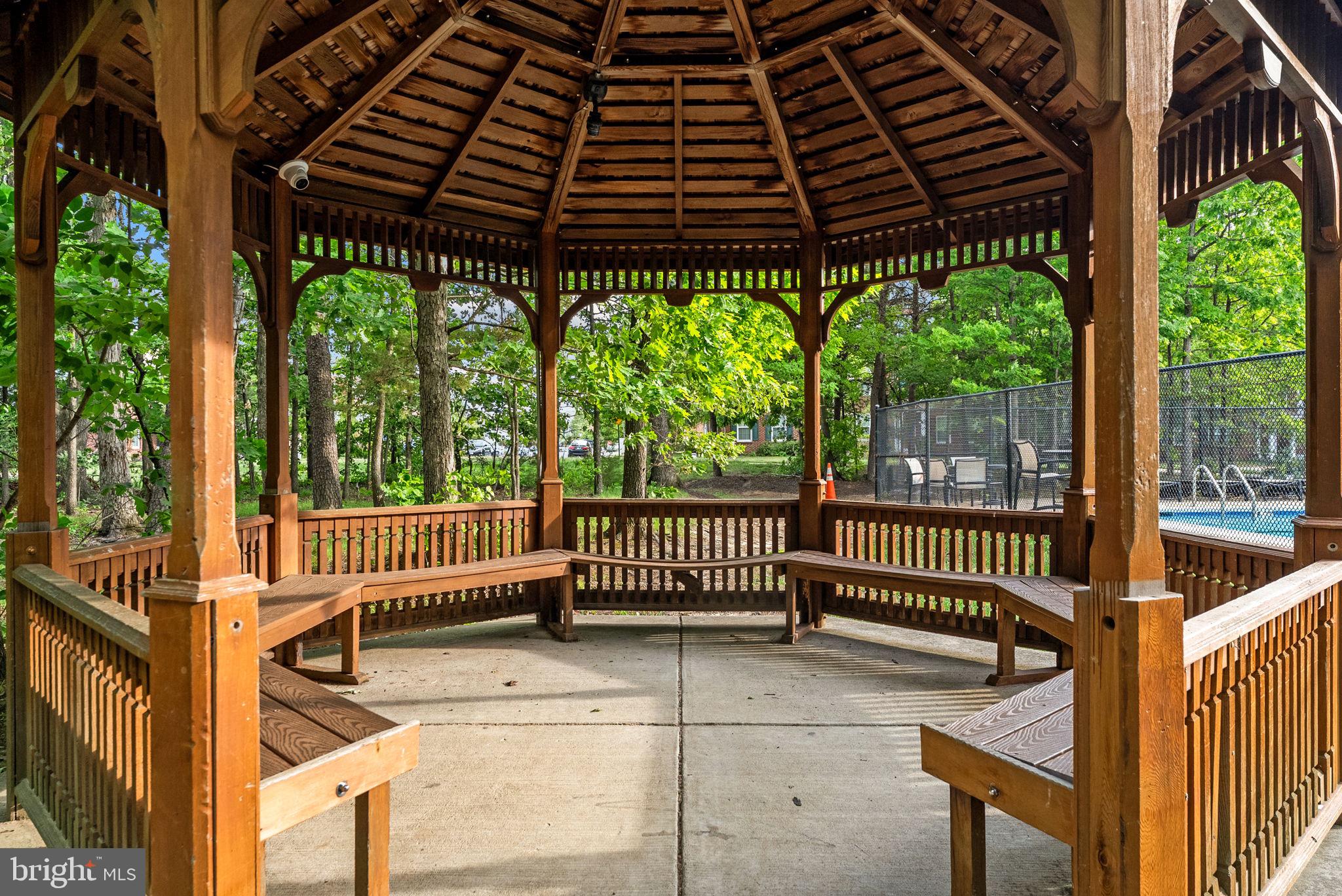 EAST GATE - Residential