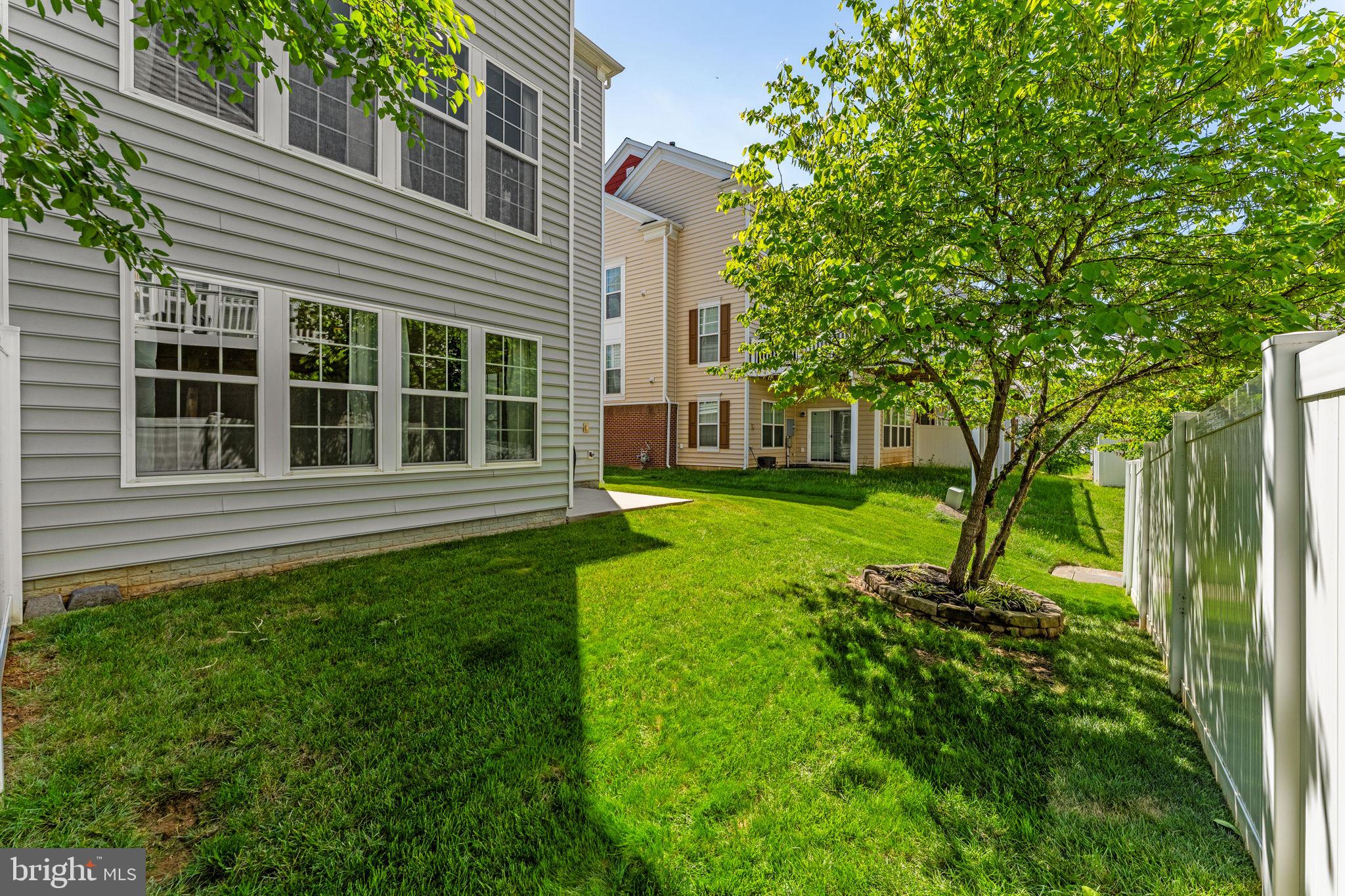 EAST GATE - Residential
