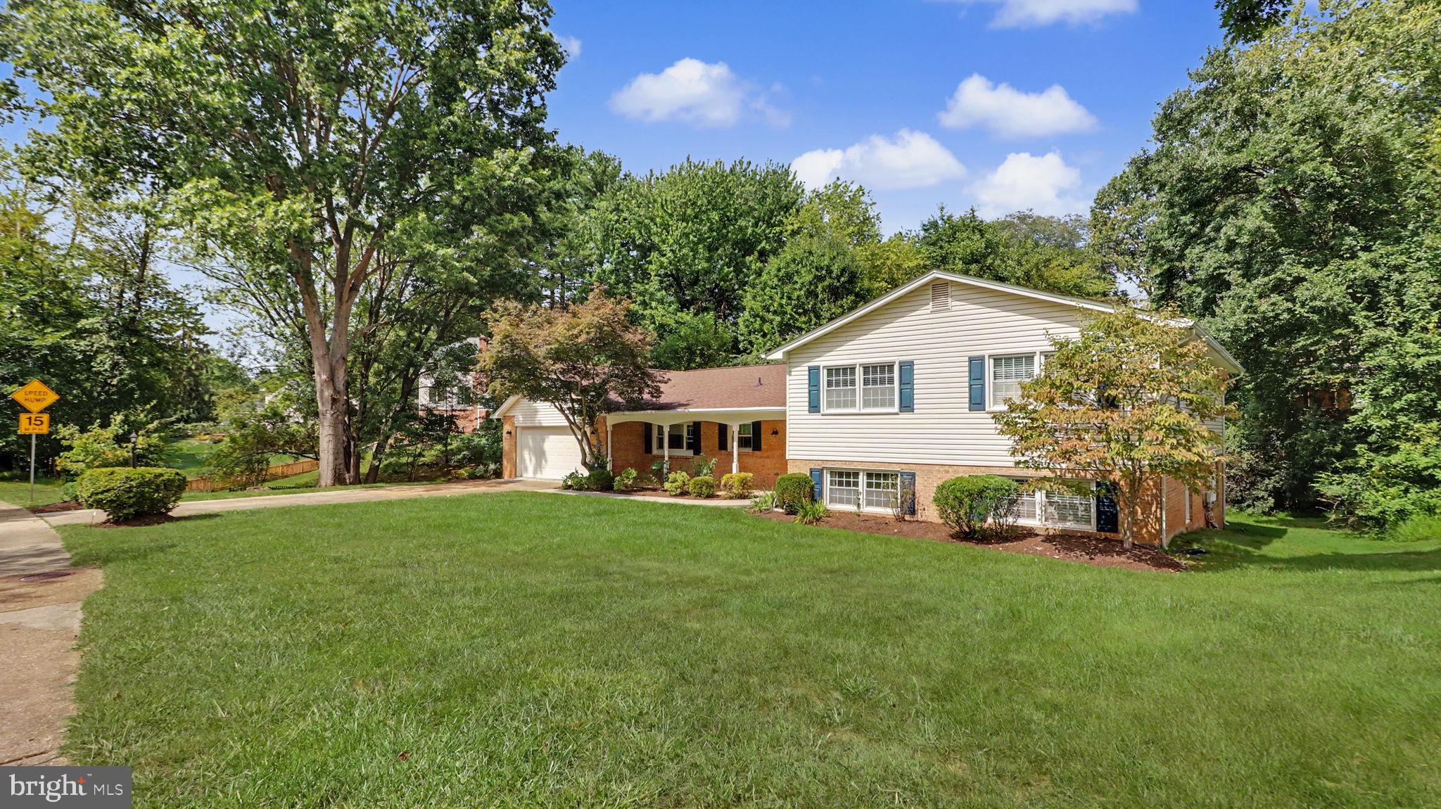 1324 TOWLSTON ROAD