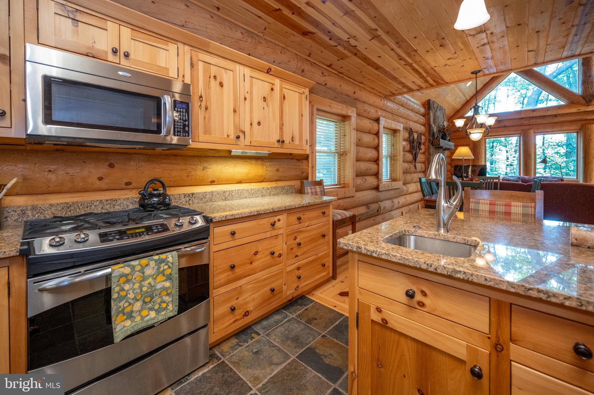 STOCKSLAGER ROAD - Residential