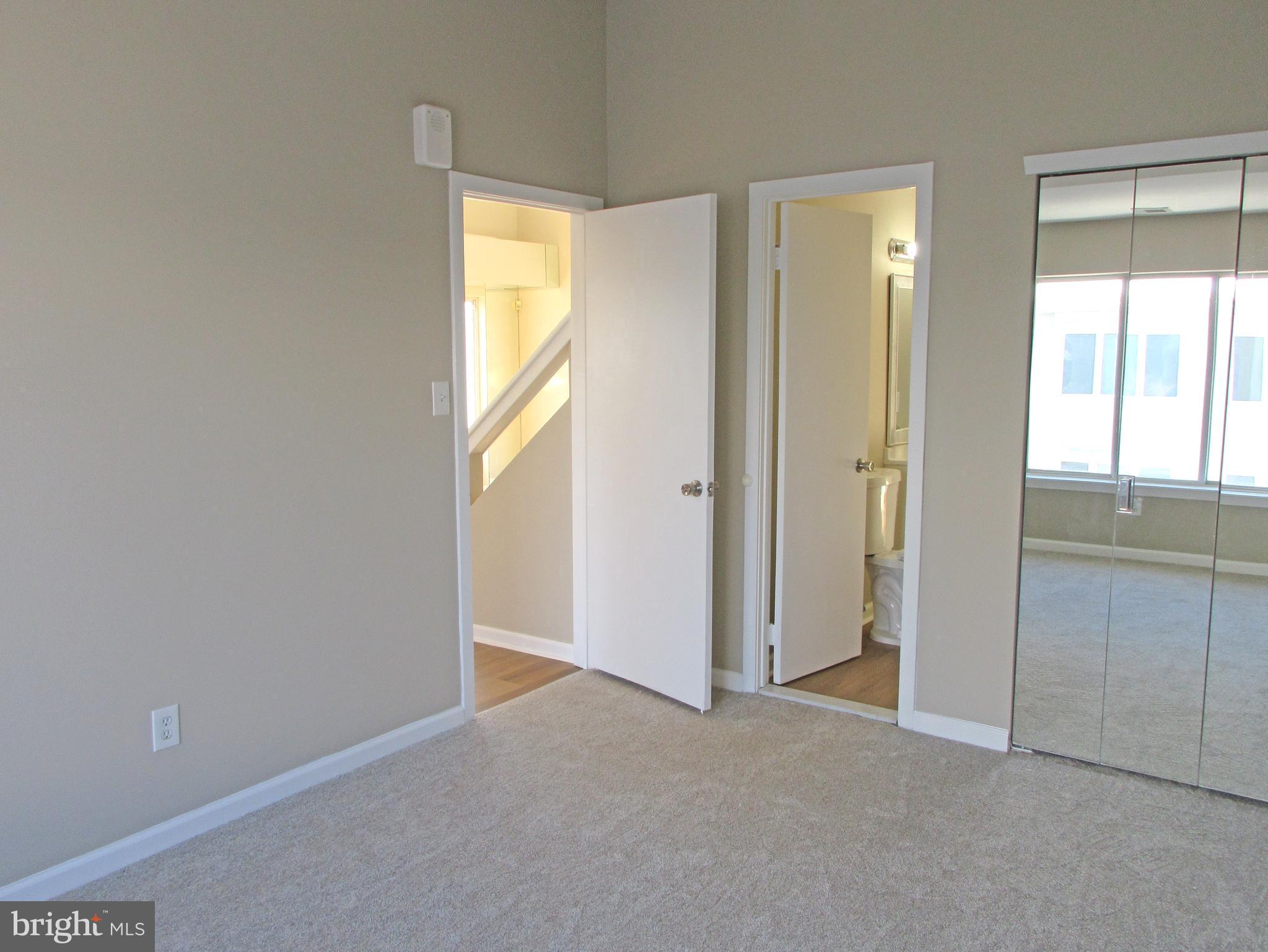 FOUNTAIN POINTE - Residential