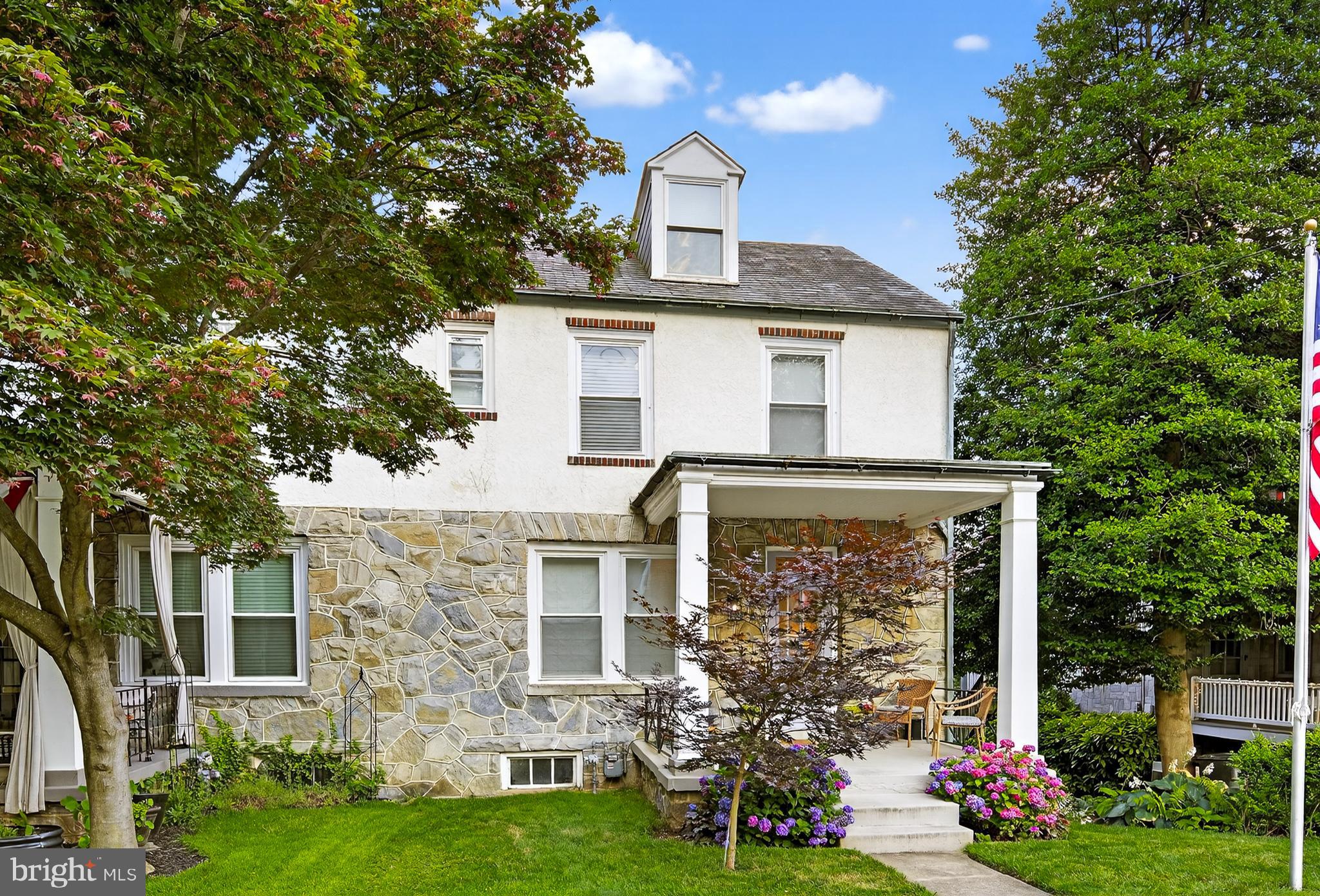7 PARKSIDE AVENUE