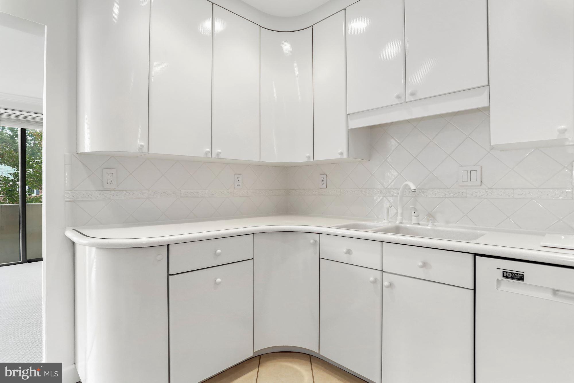 HYDE PARK - Residential