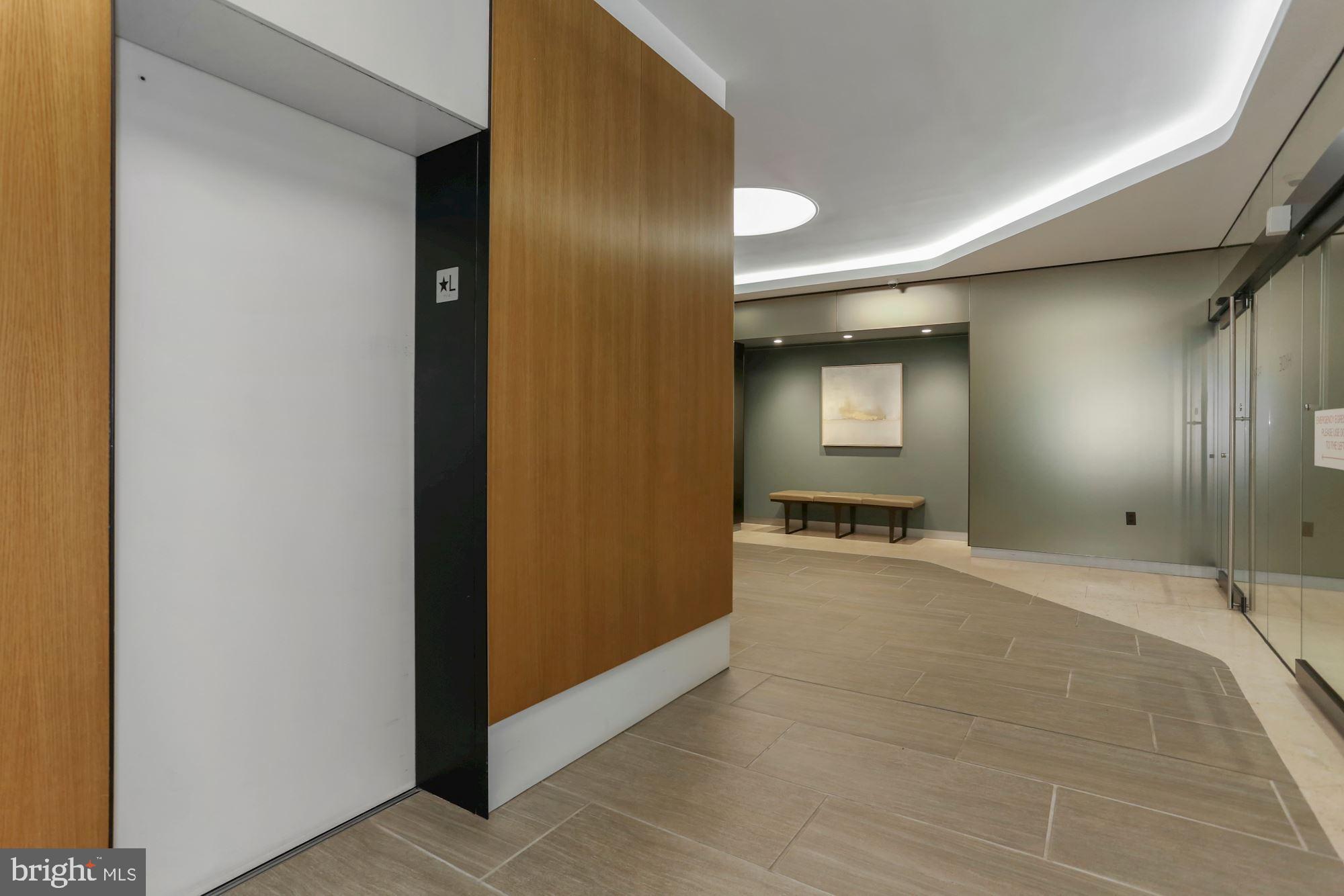 HYDE PARK - Residential