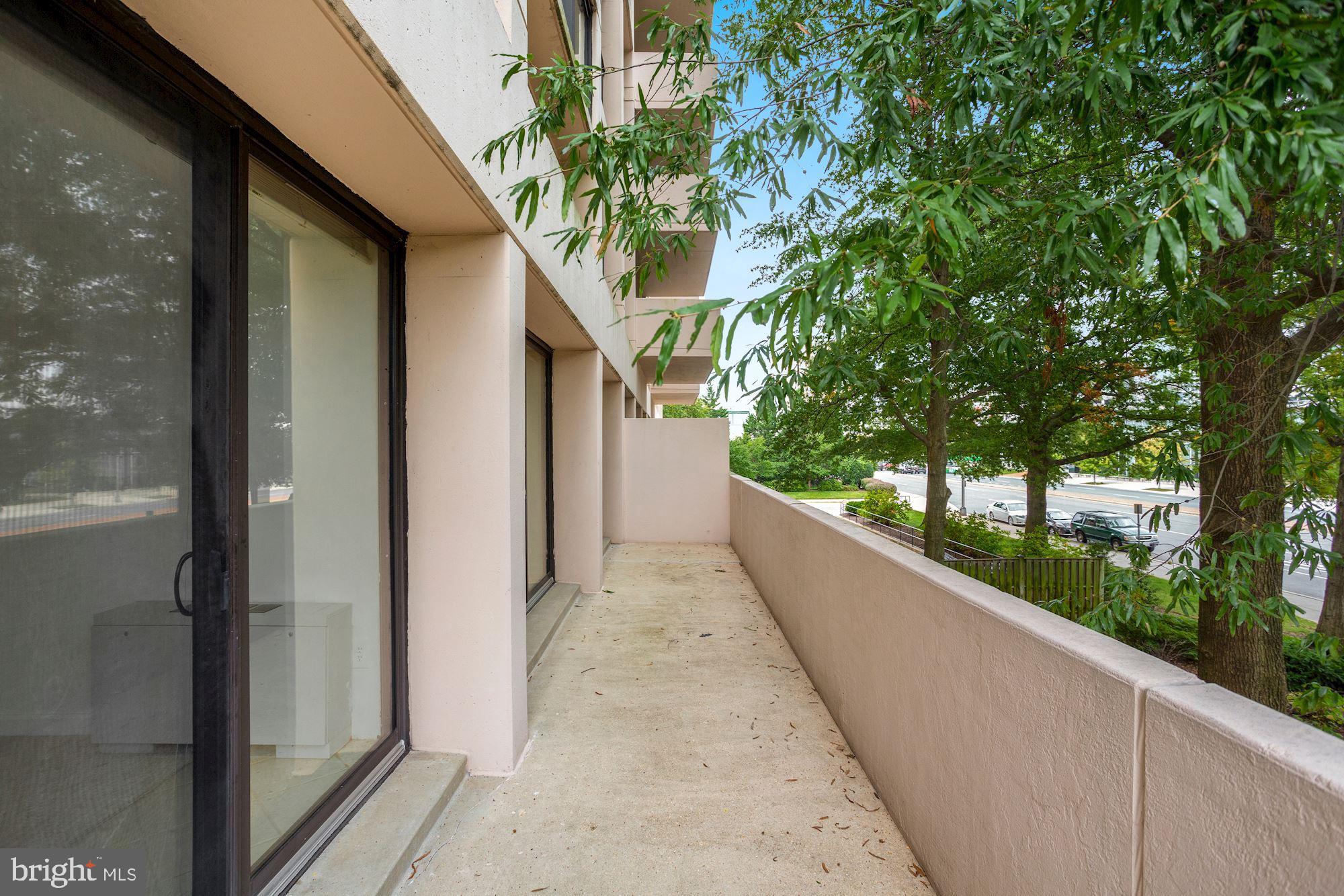 HYDE PARK - Residential