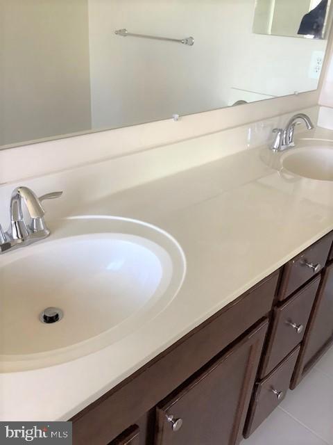 FIELDSTONE FARM - Residential Lease