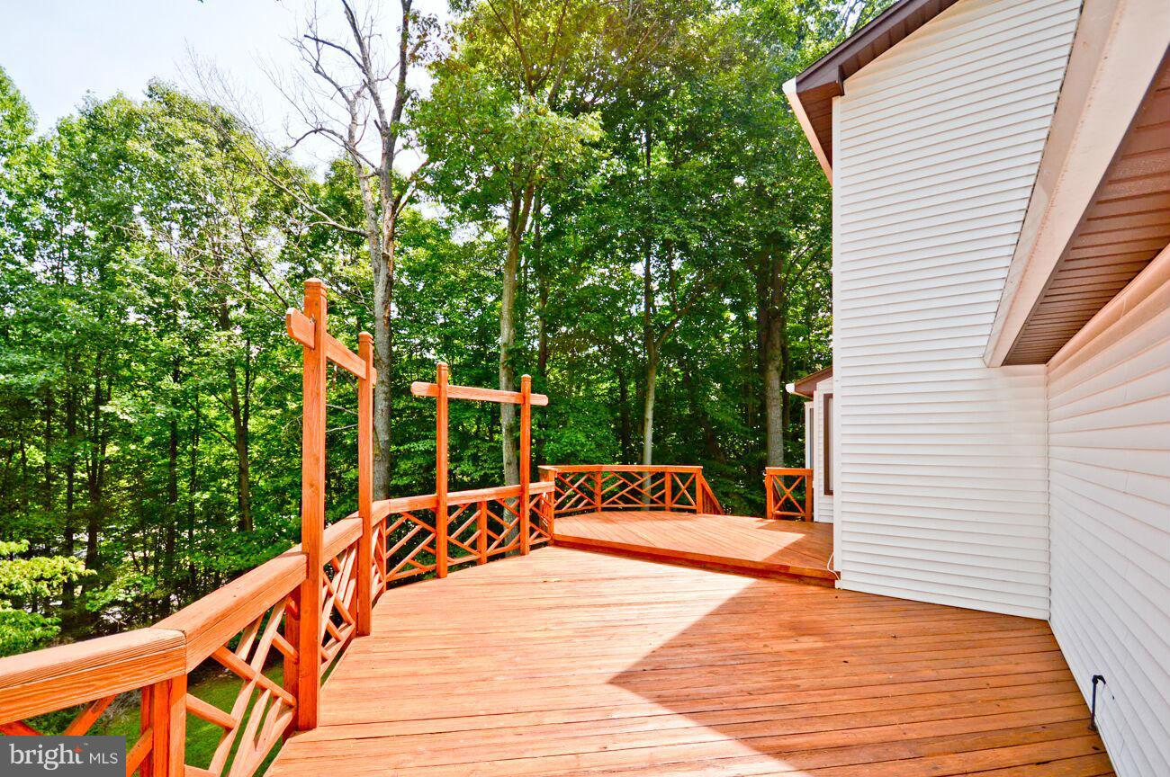 FAIRFAX STATION - Residential