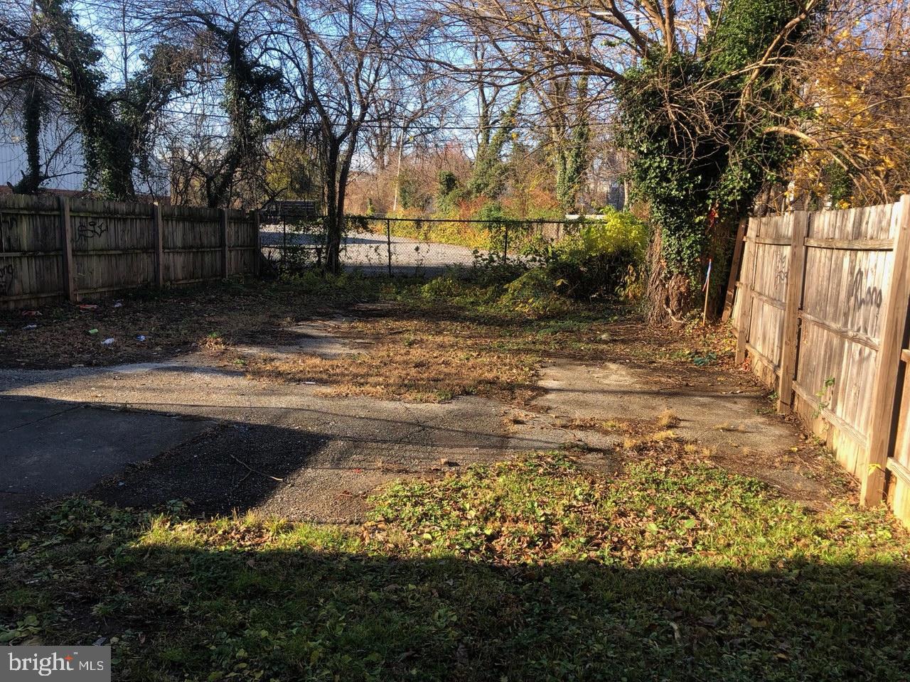 ARLINGTON - Residential