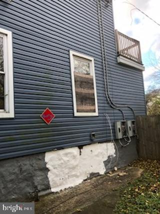 ARLINGTON - Residential