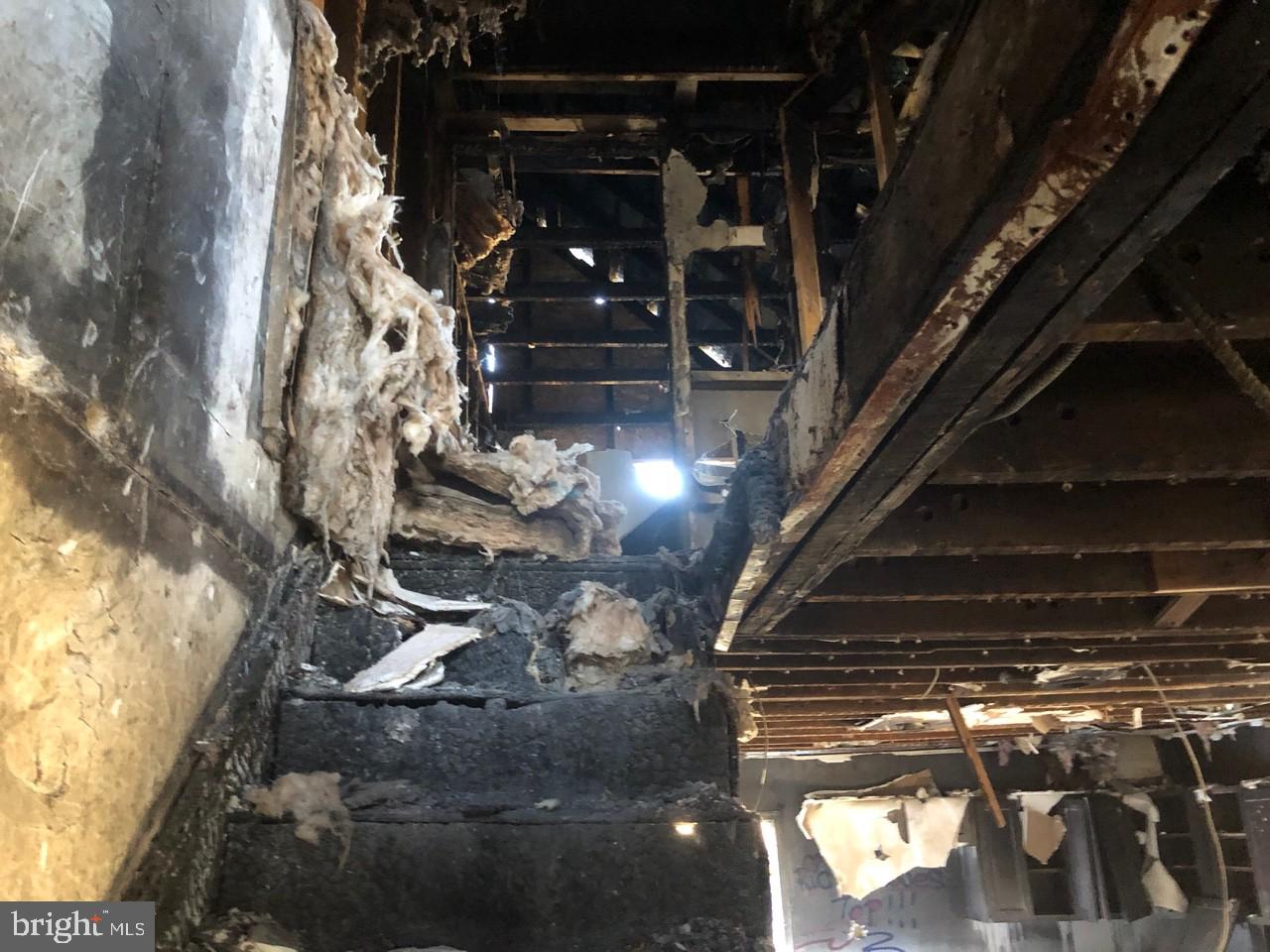 ARLINGTON - Residential