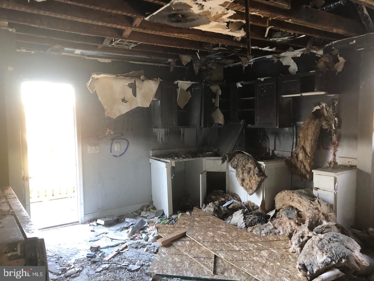 ARLINGTON - Residential