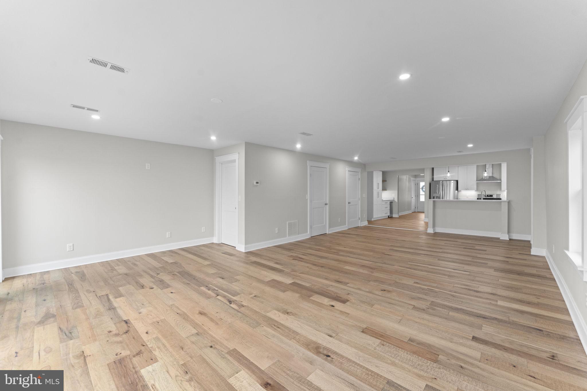 ST CLEMENTS WOOD - Residential