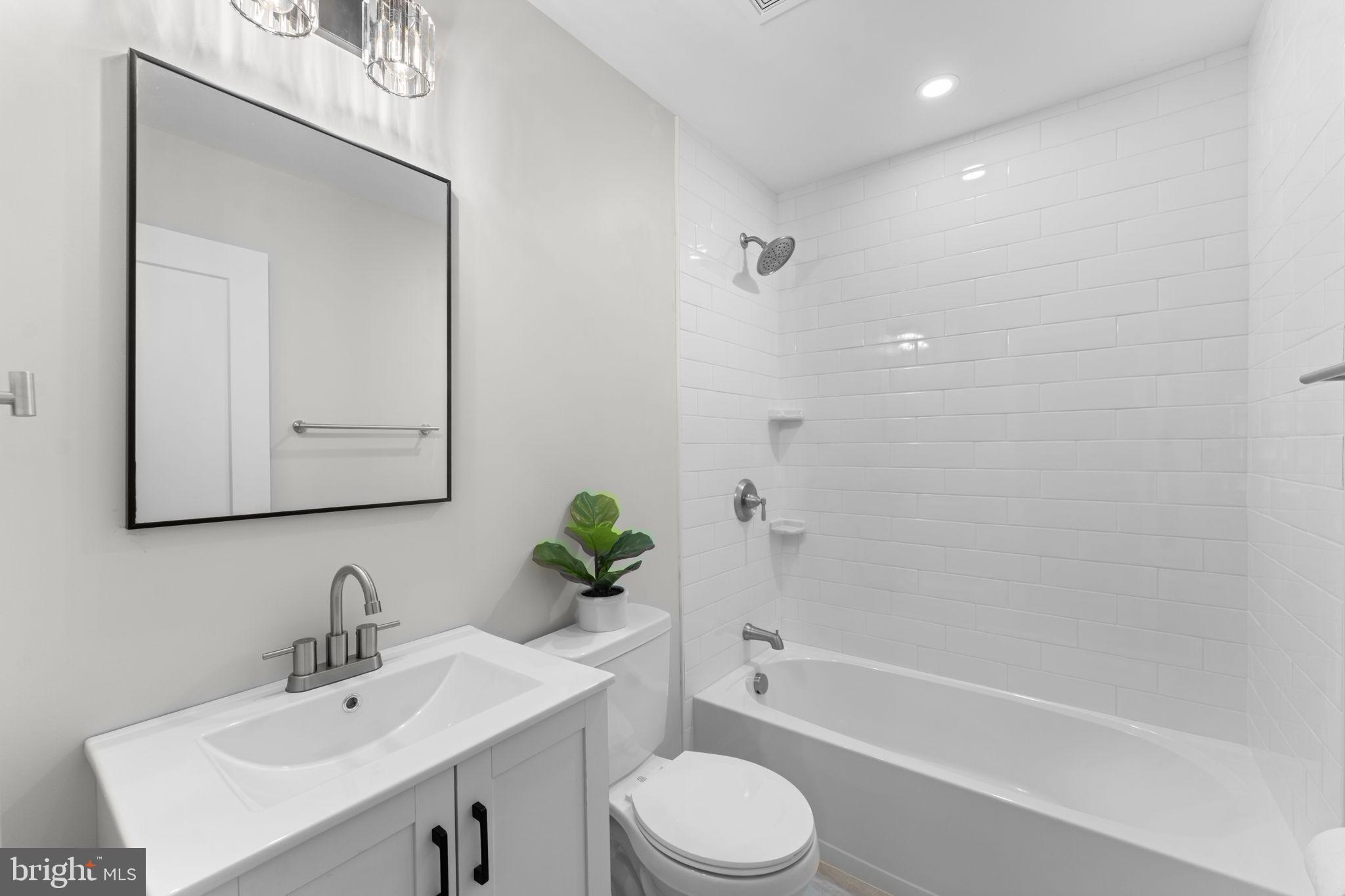 ST CLEMENTS WOOD - Residential