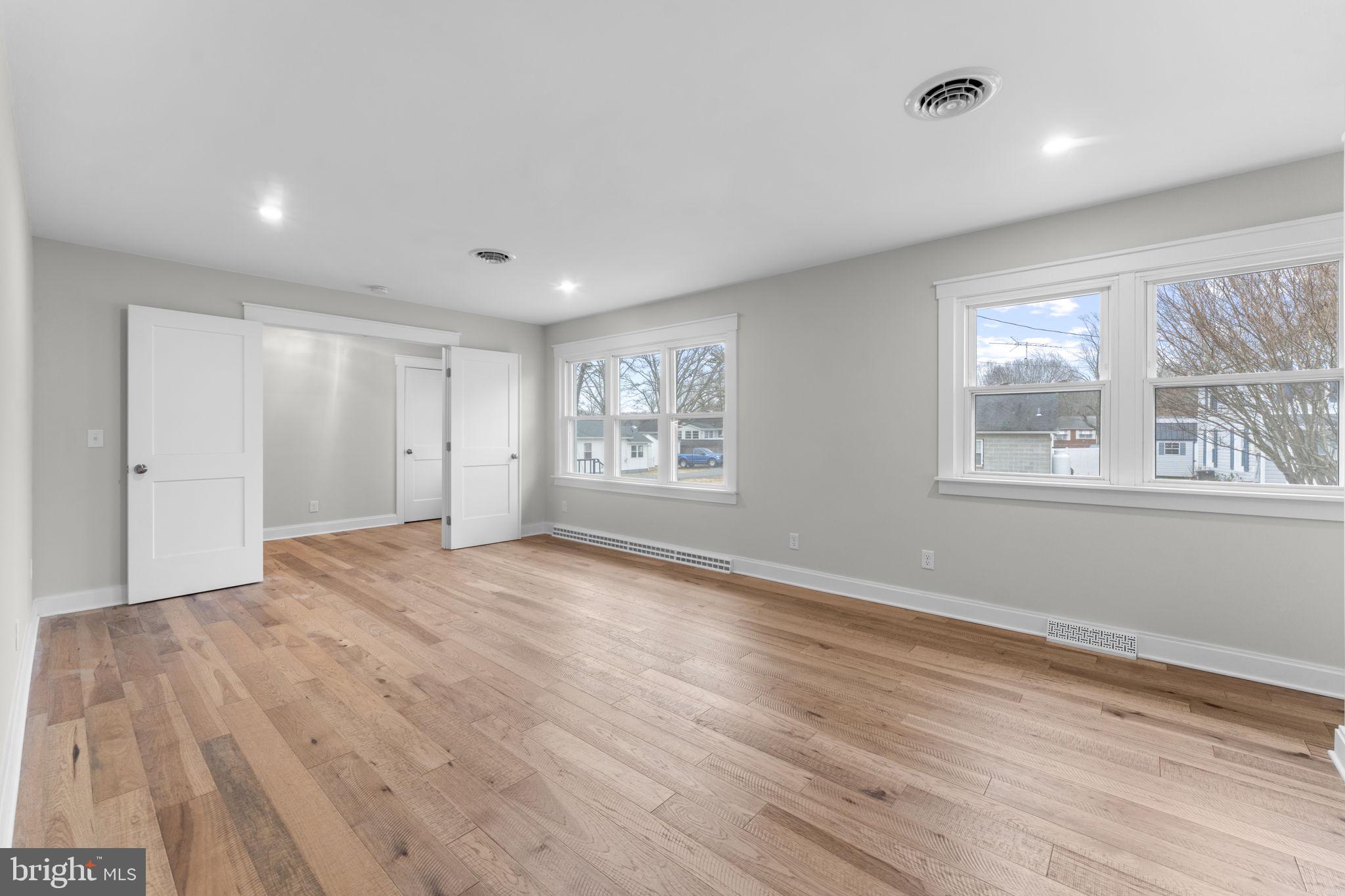 ST CLEMENTS WOOD - Residential