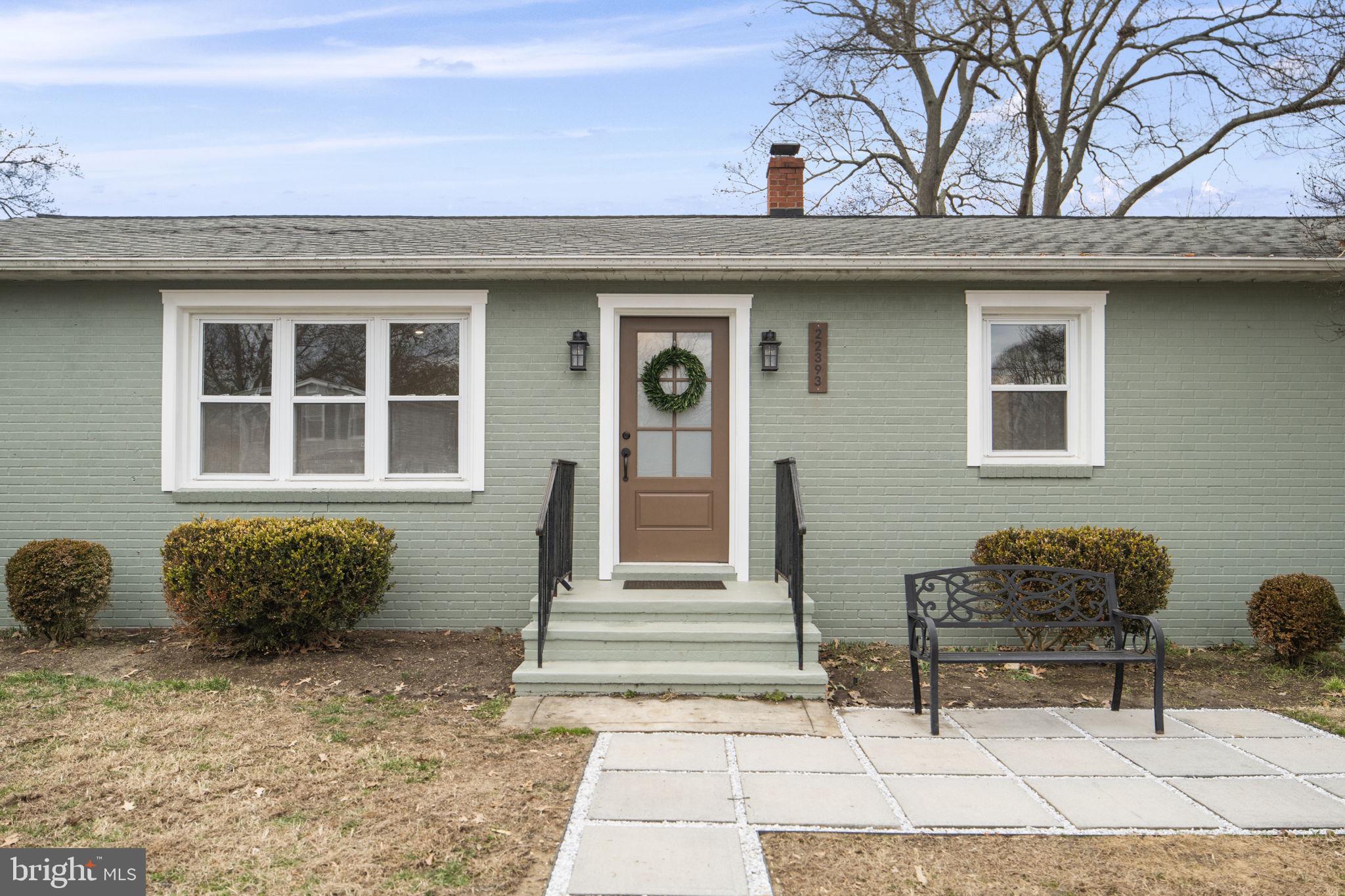 22393 SAINT CLEMENTS AVENUE