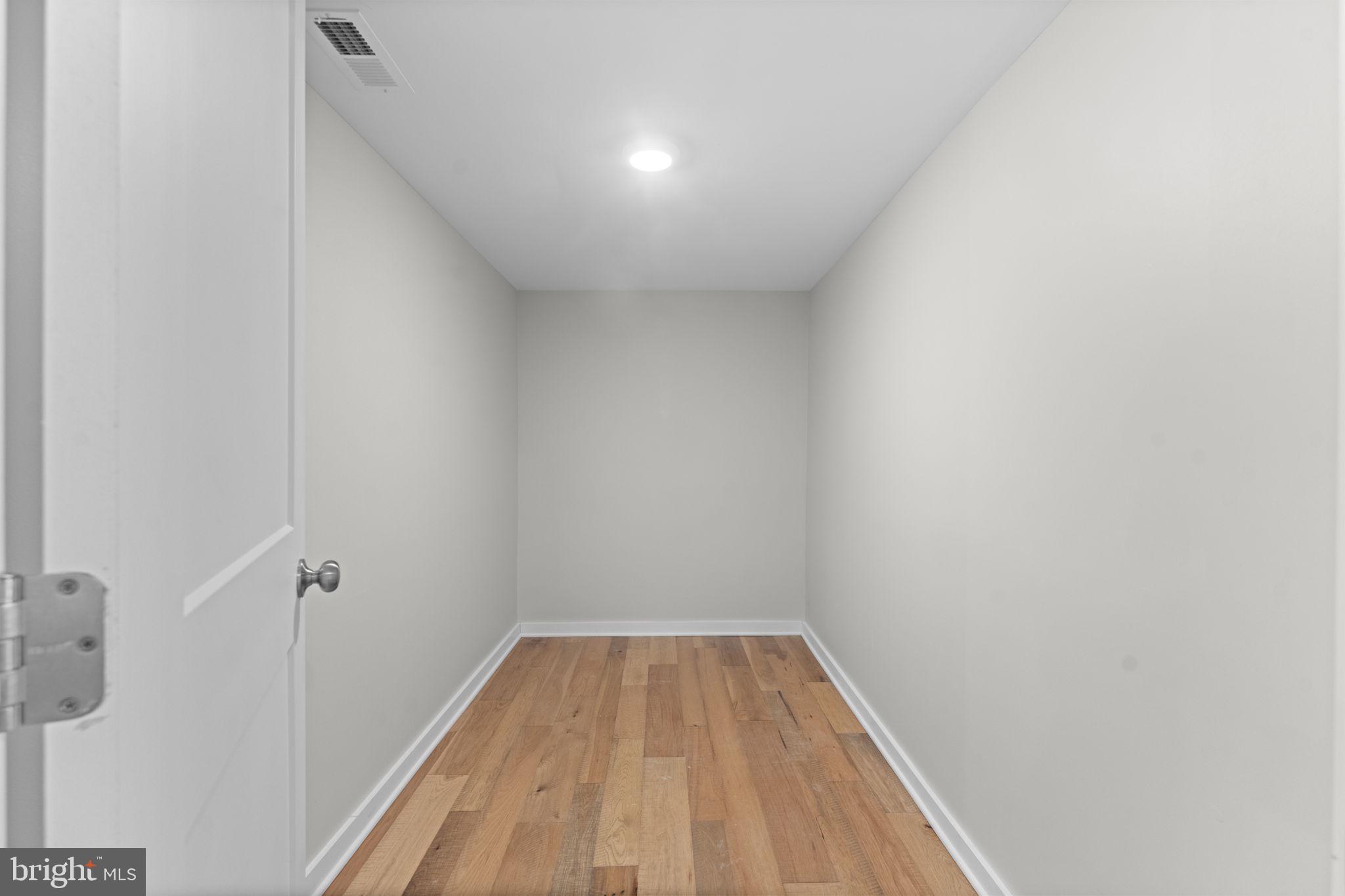 ST CLEMENTS WOOD - Residential