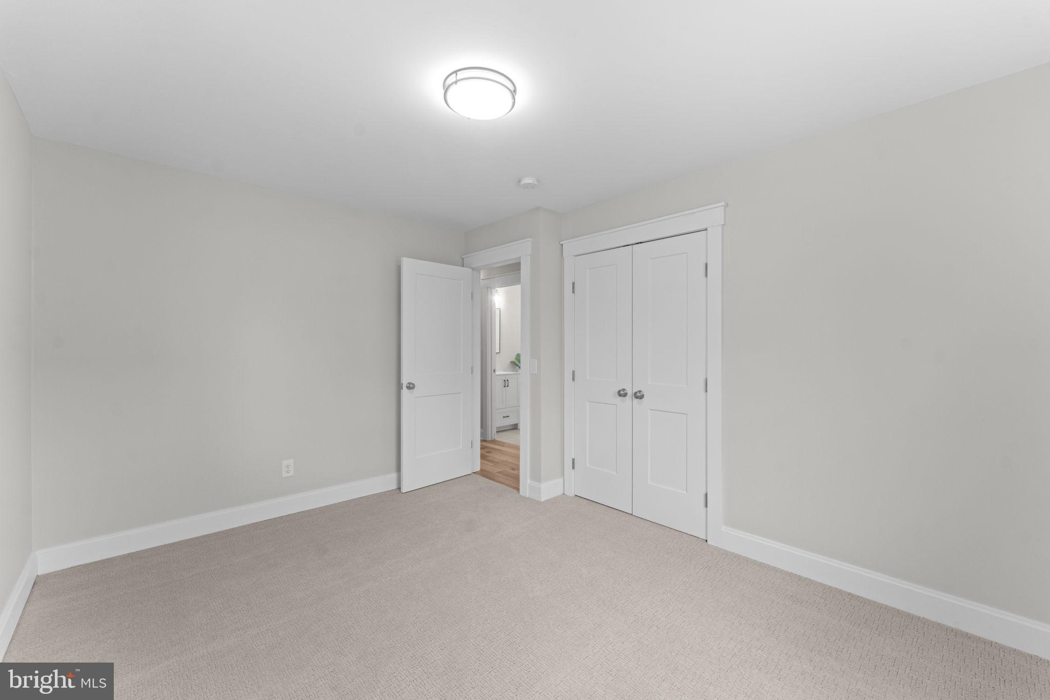 ST CLEMENTS WOOD - Residential