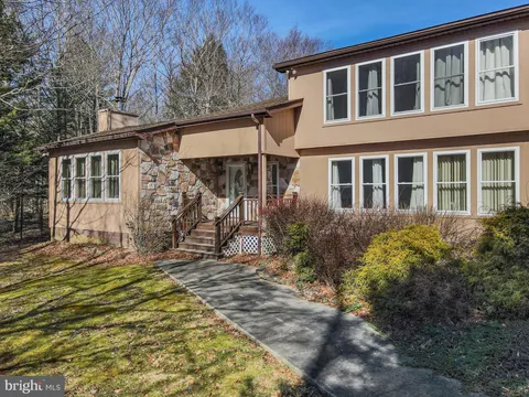 58 Bender Road, Gouldsboro, PA 18424 - MLS#: PAWN2000652