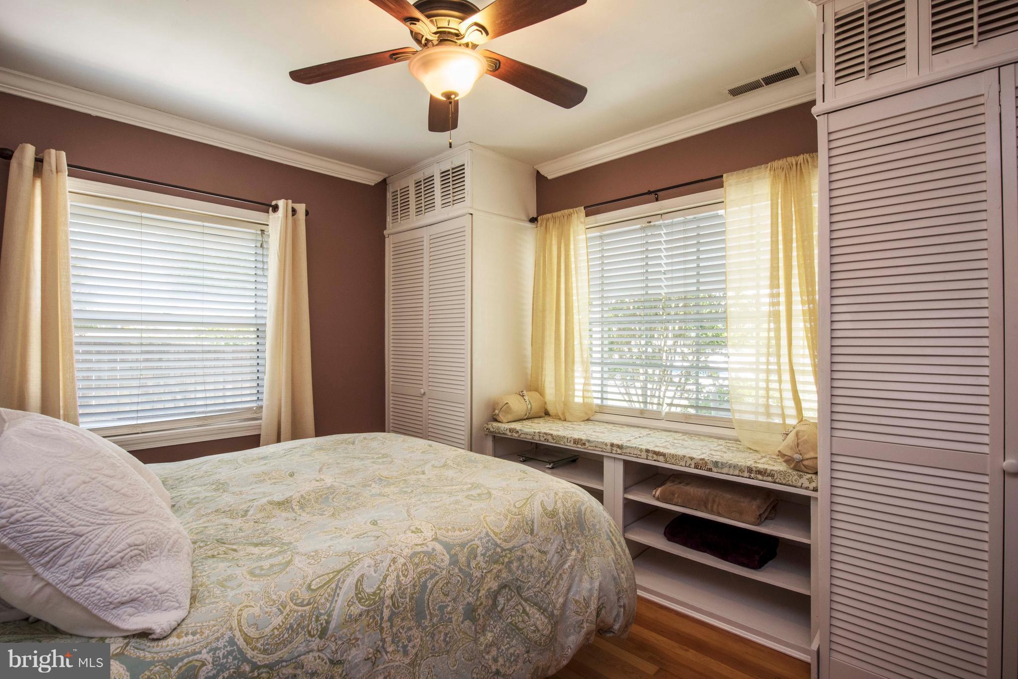 LOCH HAVEN BEACH - Residential