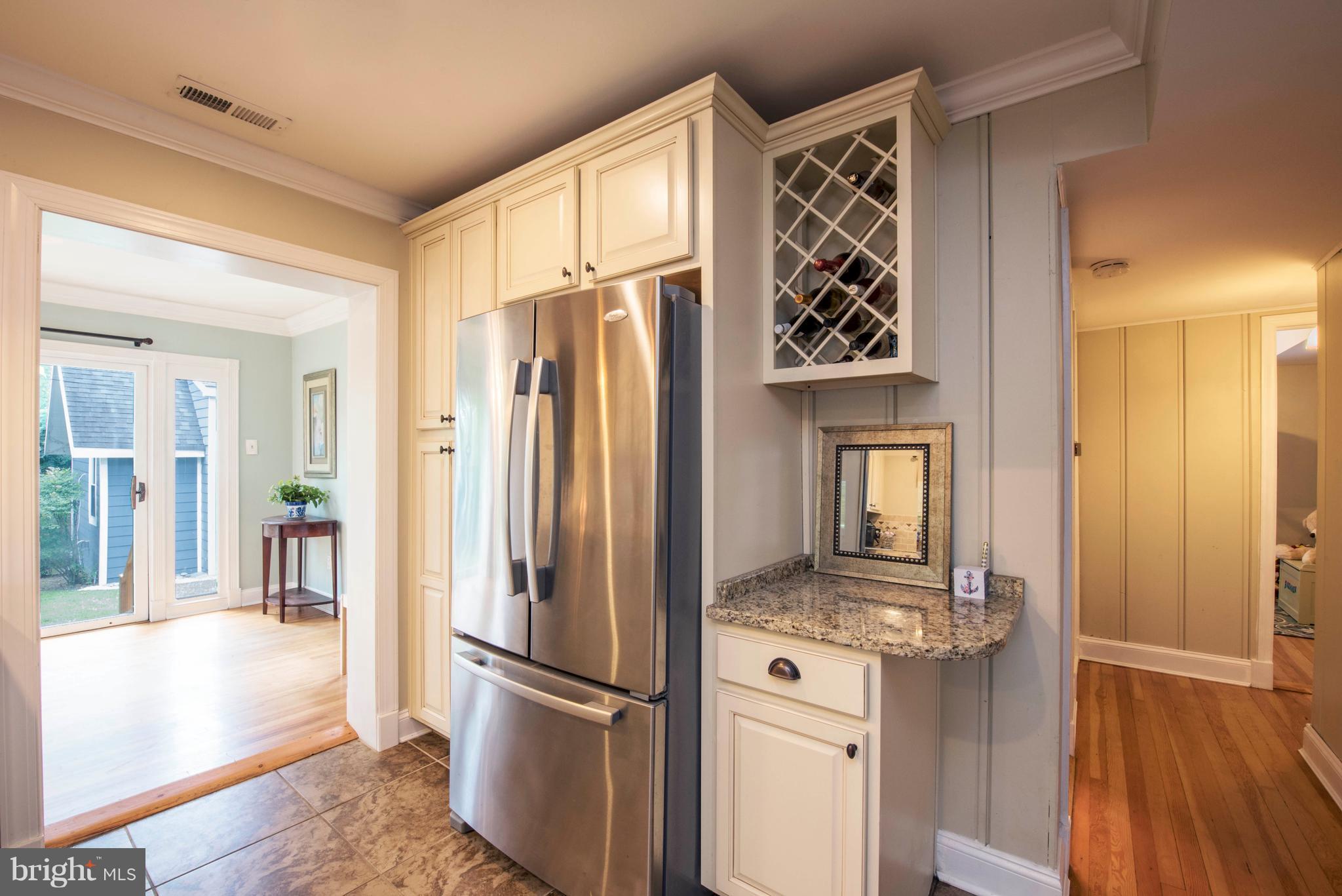 LOCH HAVEN BEACH - Residential