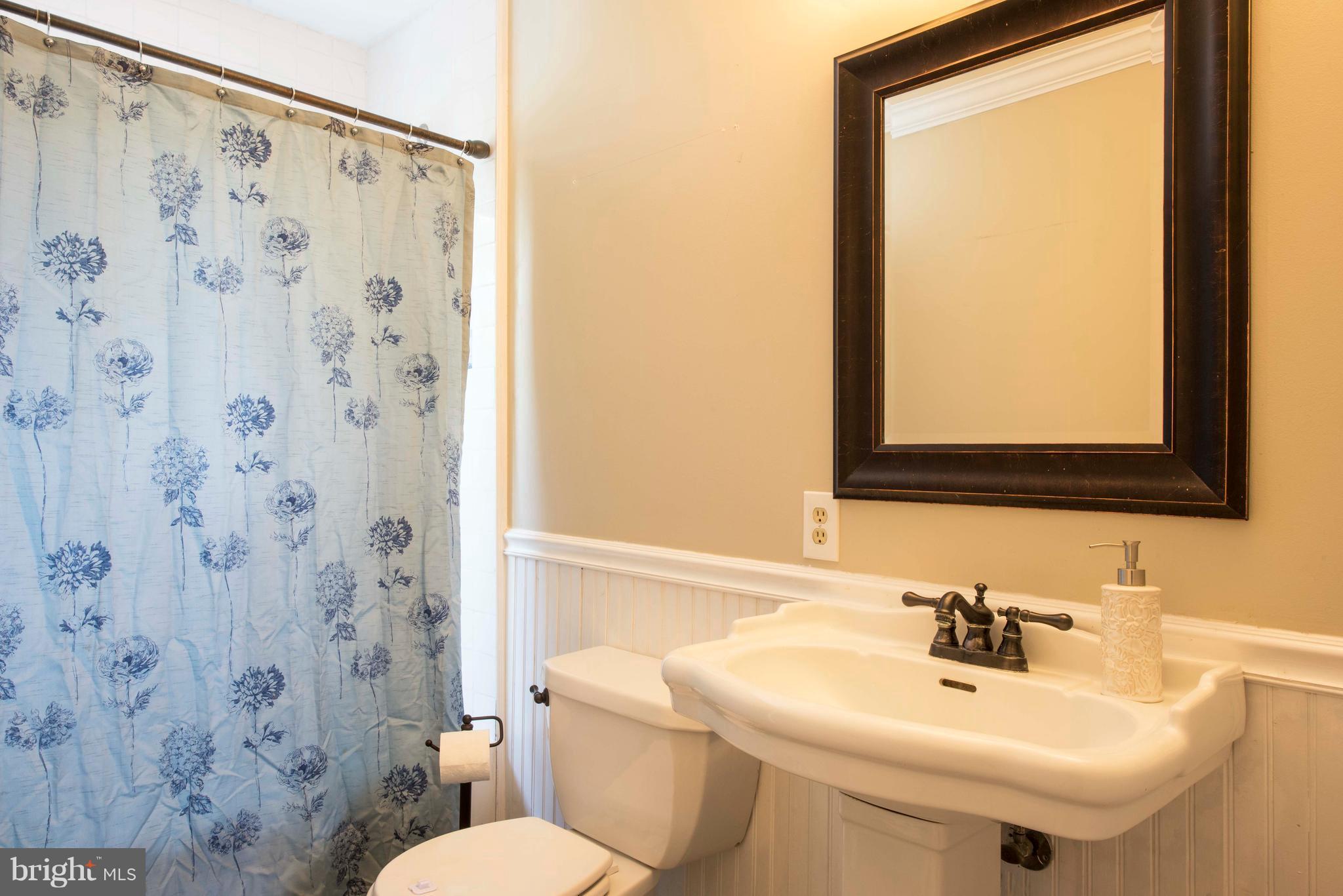 LOCH HAVEN BEACH - Residential