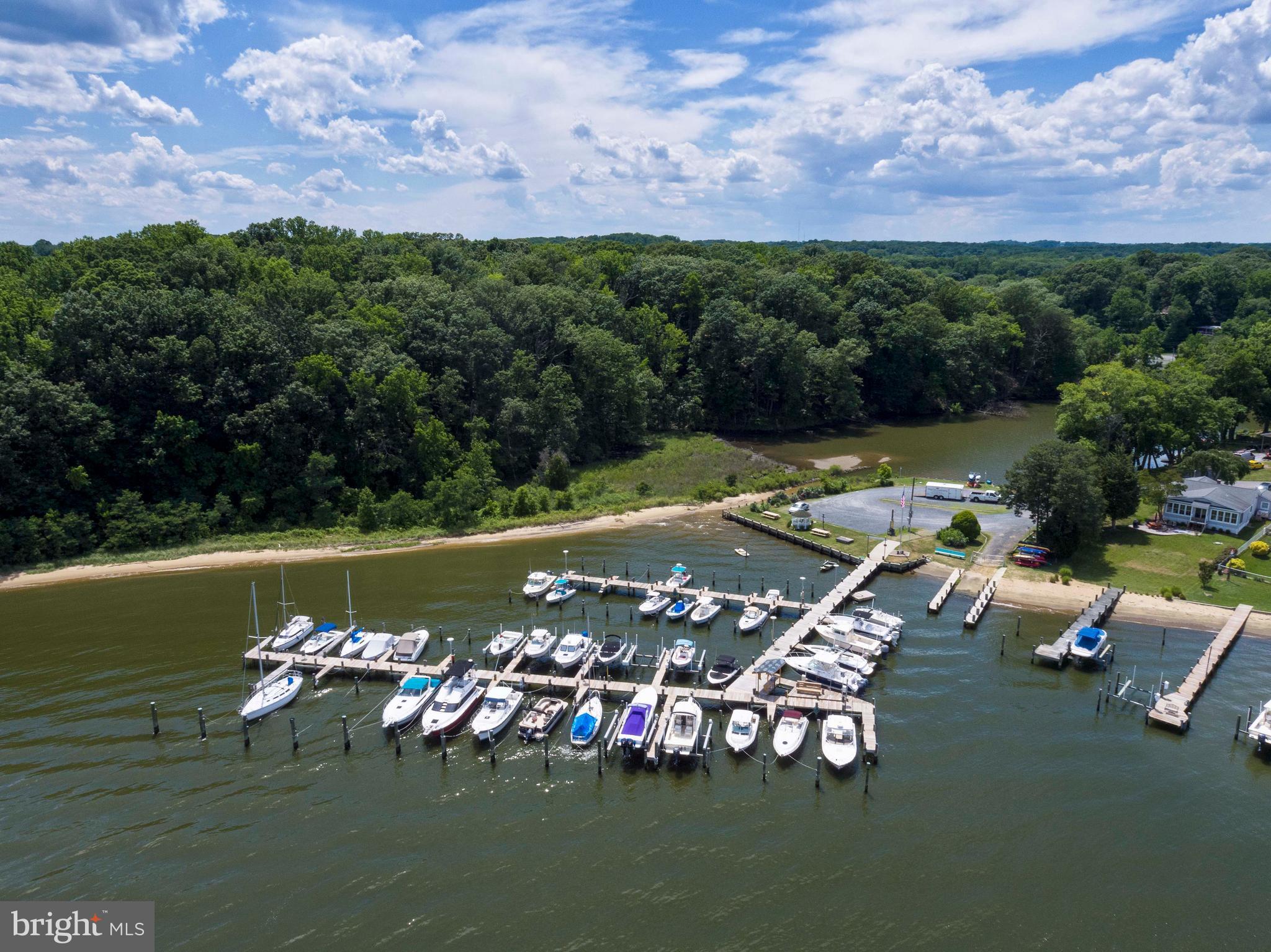 LOCH HAVEN BEACH - Residential