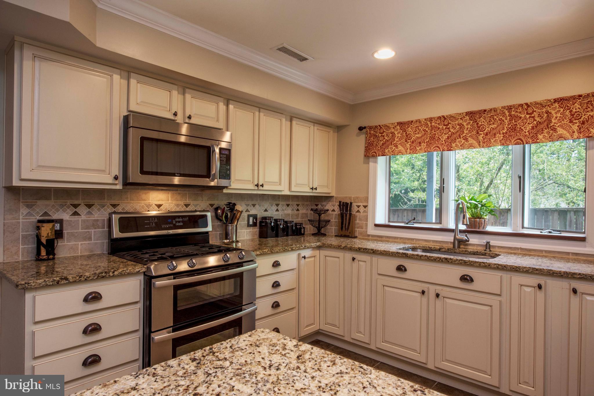 LOCH HAVEN BEACH - Residential