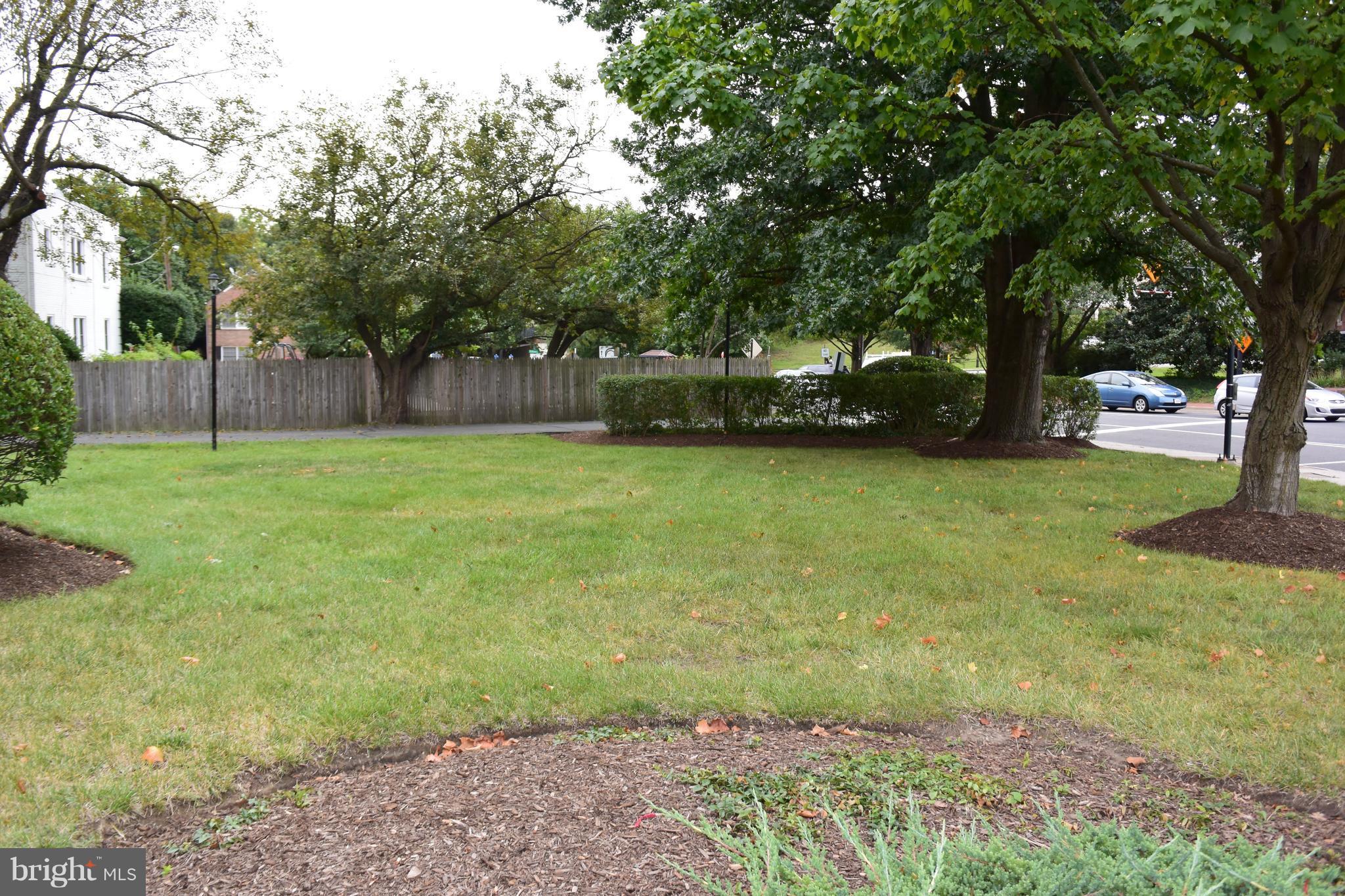 OLD TOWN - Residential Lease