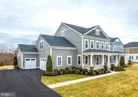 25956 Cullen Run Place, Aldie, VA MLS: VALO2111448