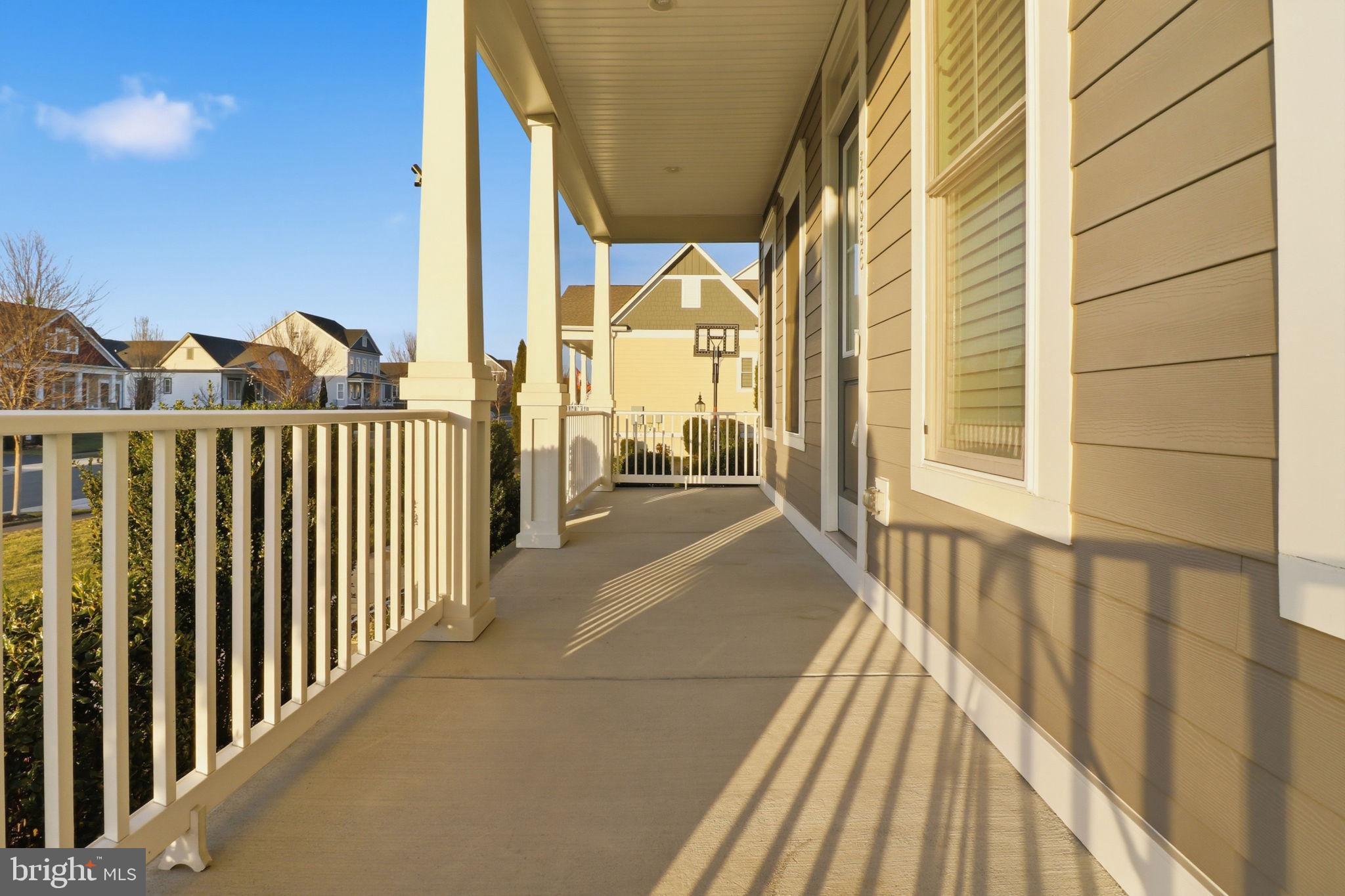 GREENS SOUTH AT WILLOWSF - Residential