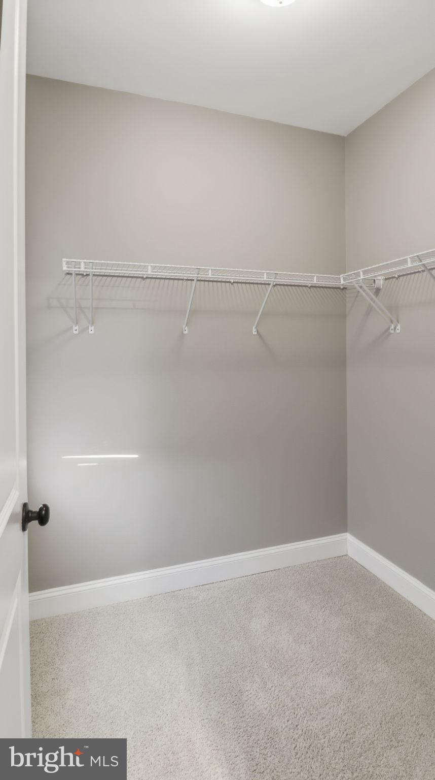 GREENS SOUTH AT WILLOWSF - Residential