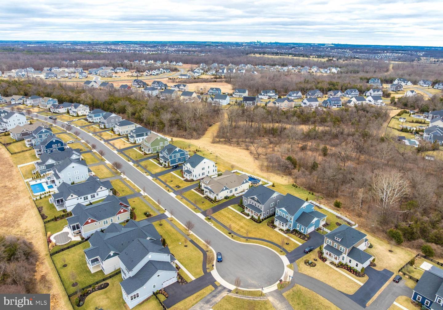 GREENS SOUTH AT WILLOWSF - Residential