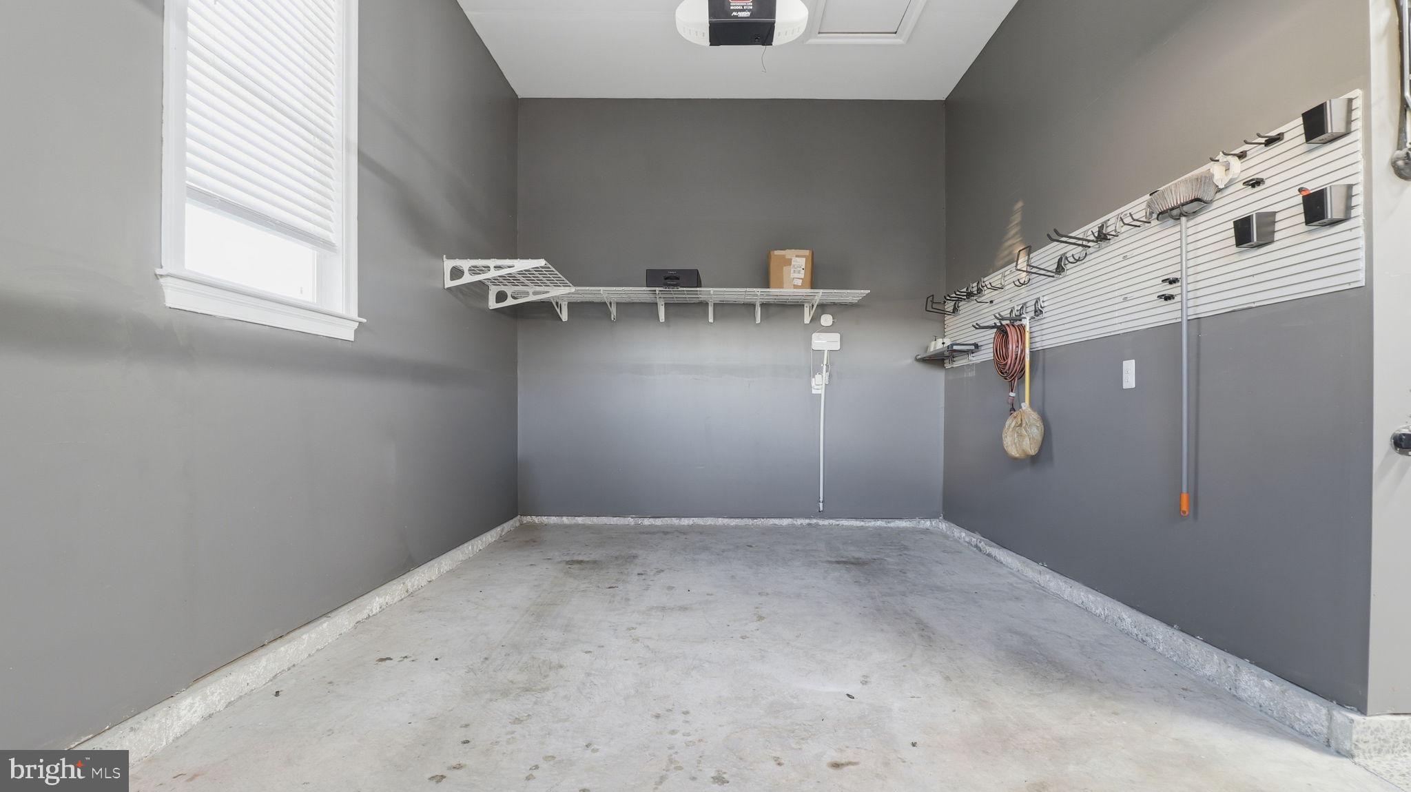 GREENS SOUTH AT WILLOWSF - Residential