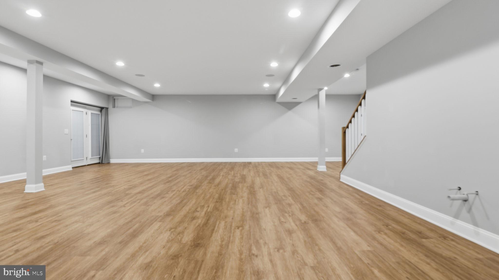 GREENS SOUTH AT WILLOWSF - Residential