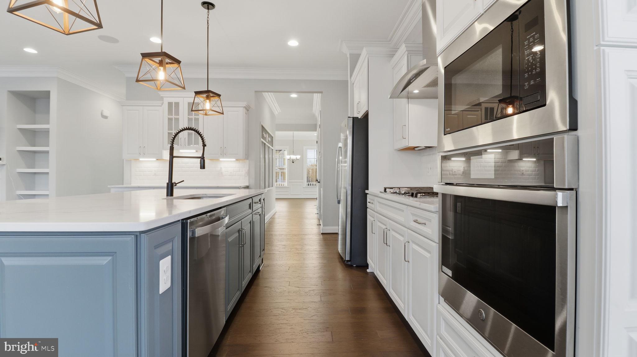 GREENS SOUTH AT WILLOWSF - Residential