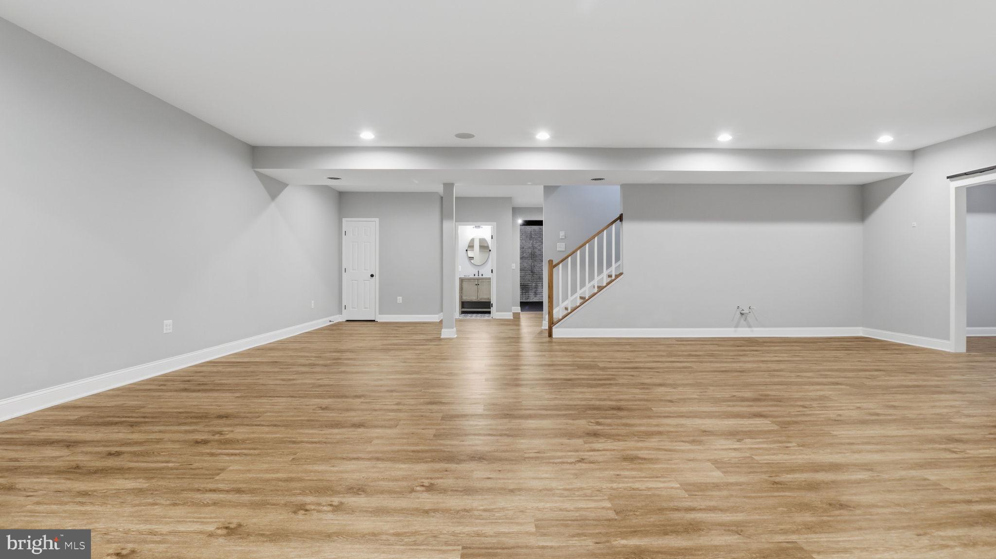 GREENS SOUTH AT WILLOWSF - Residential