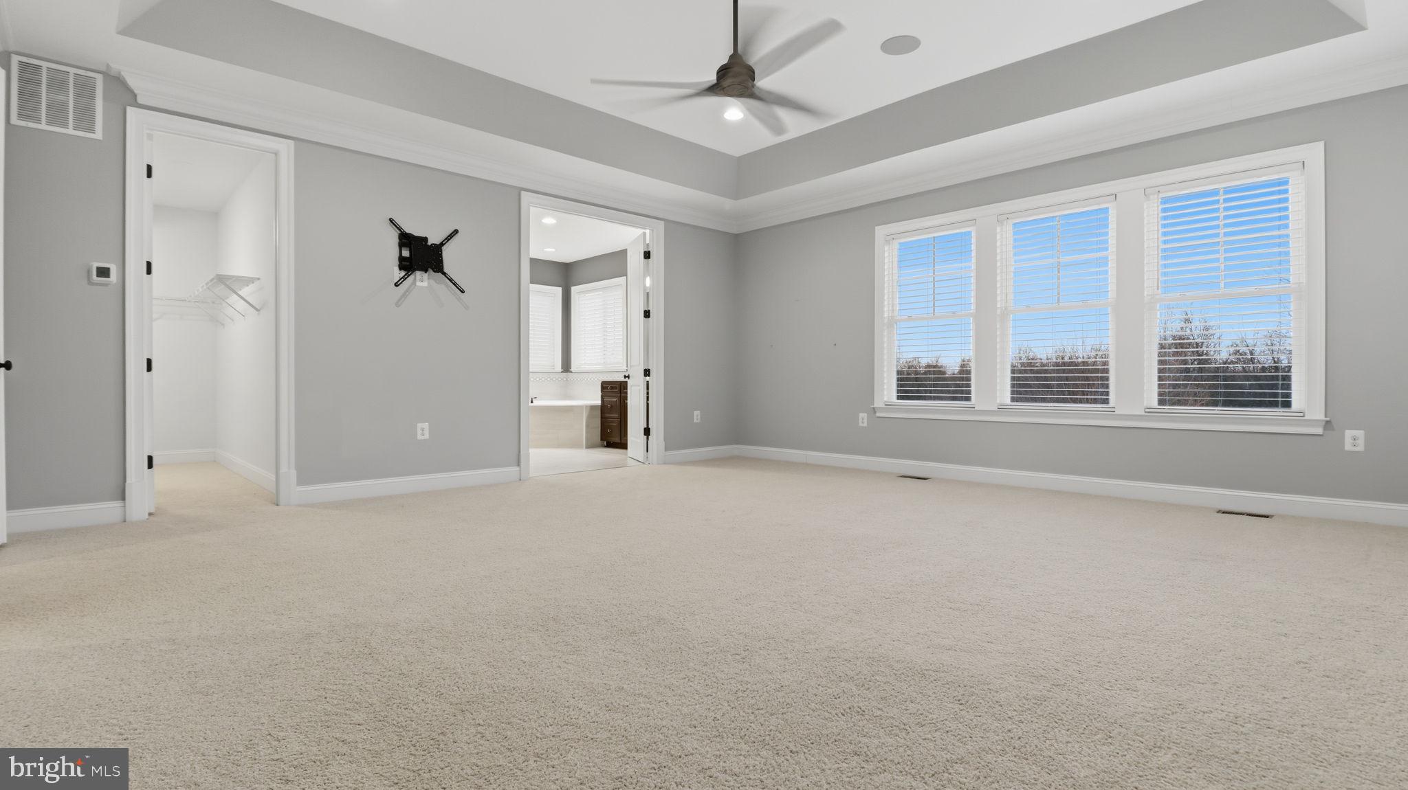 GREENS SOUTH AT WILLOWSF - Residential