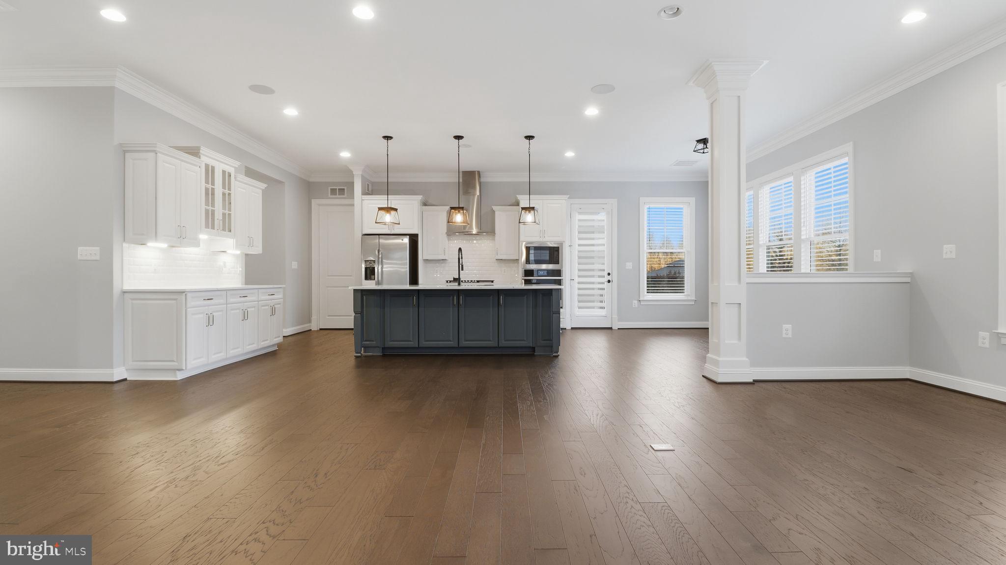 GREENS SOUTH AT WILLOWSF - Residential