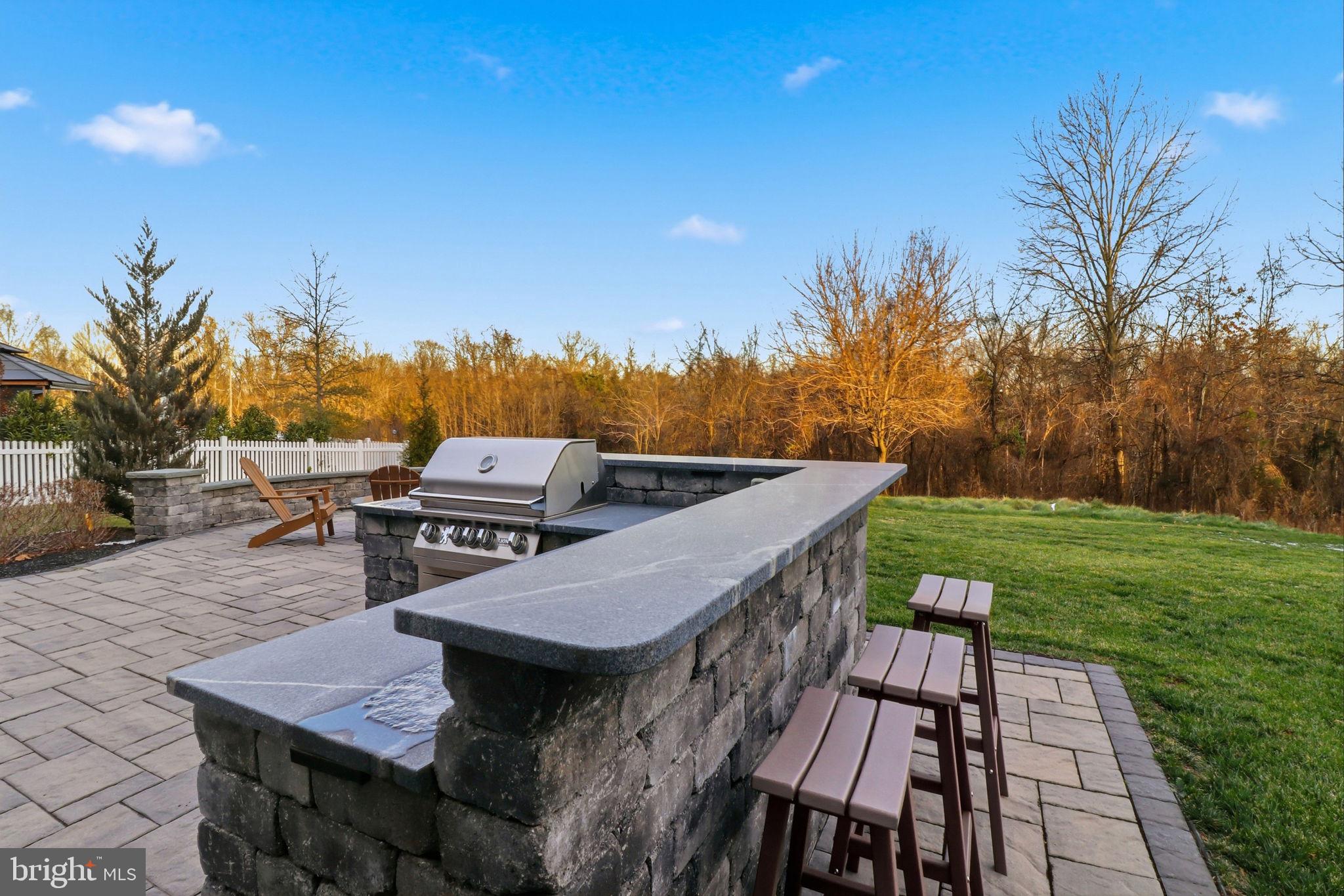 GREENS SOUTH AT WILLOWSF - Residential