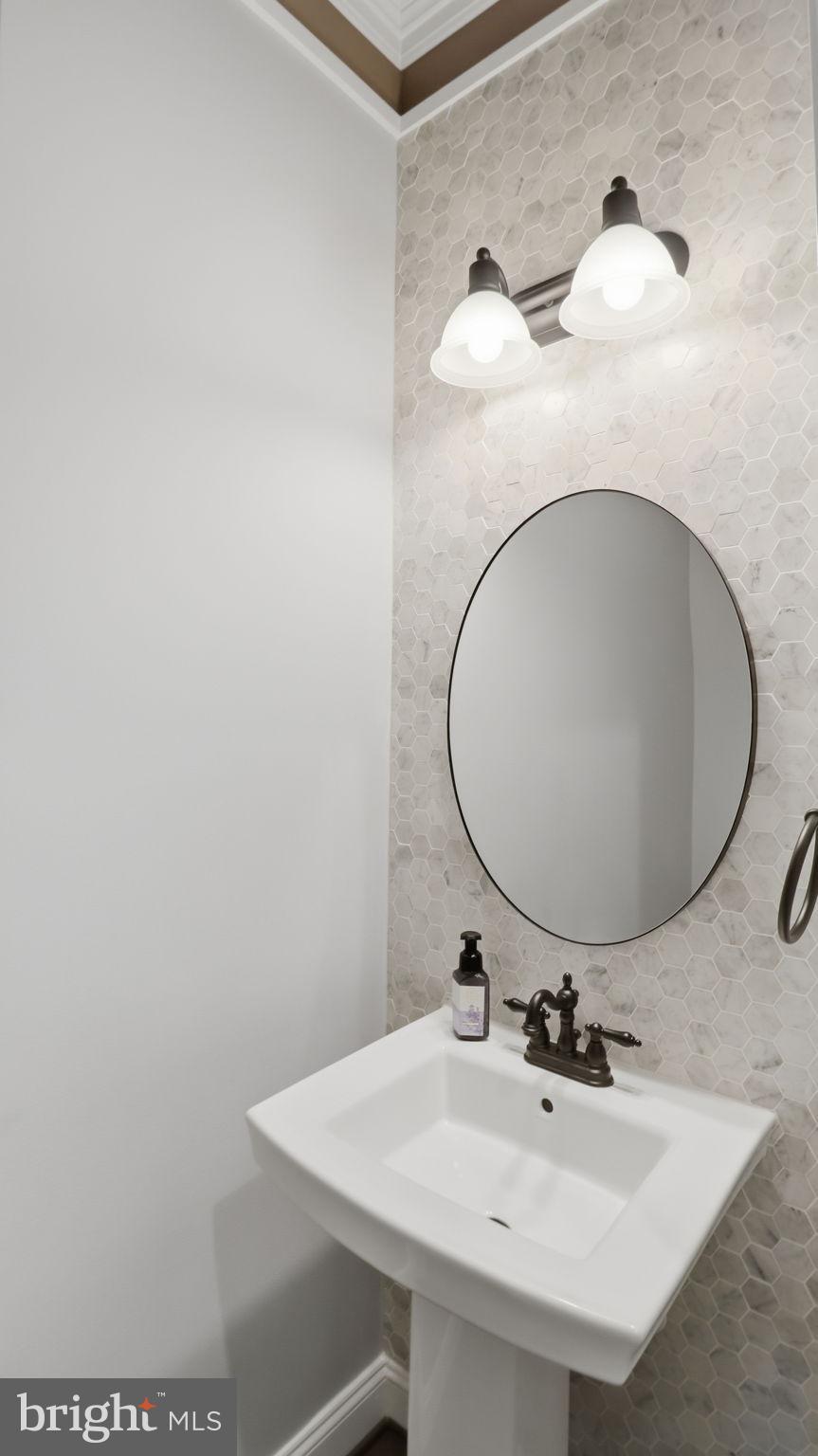 GREENS SOUTH AT WILLOWSF - Residential