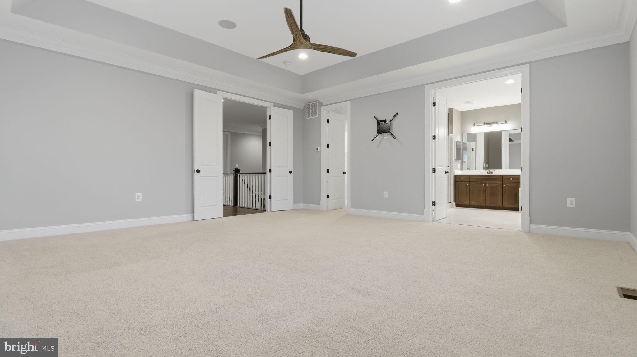 GREENS SOUTH AT WILLOWSF - Residential