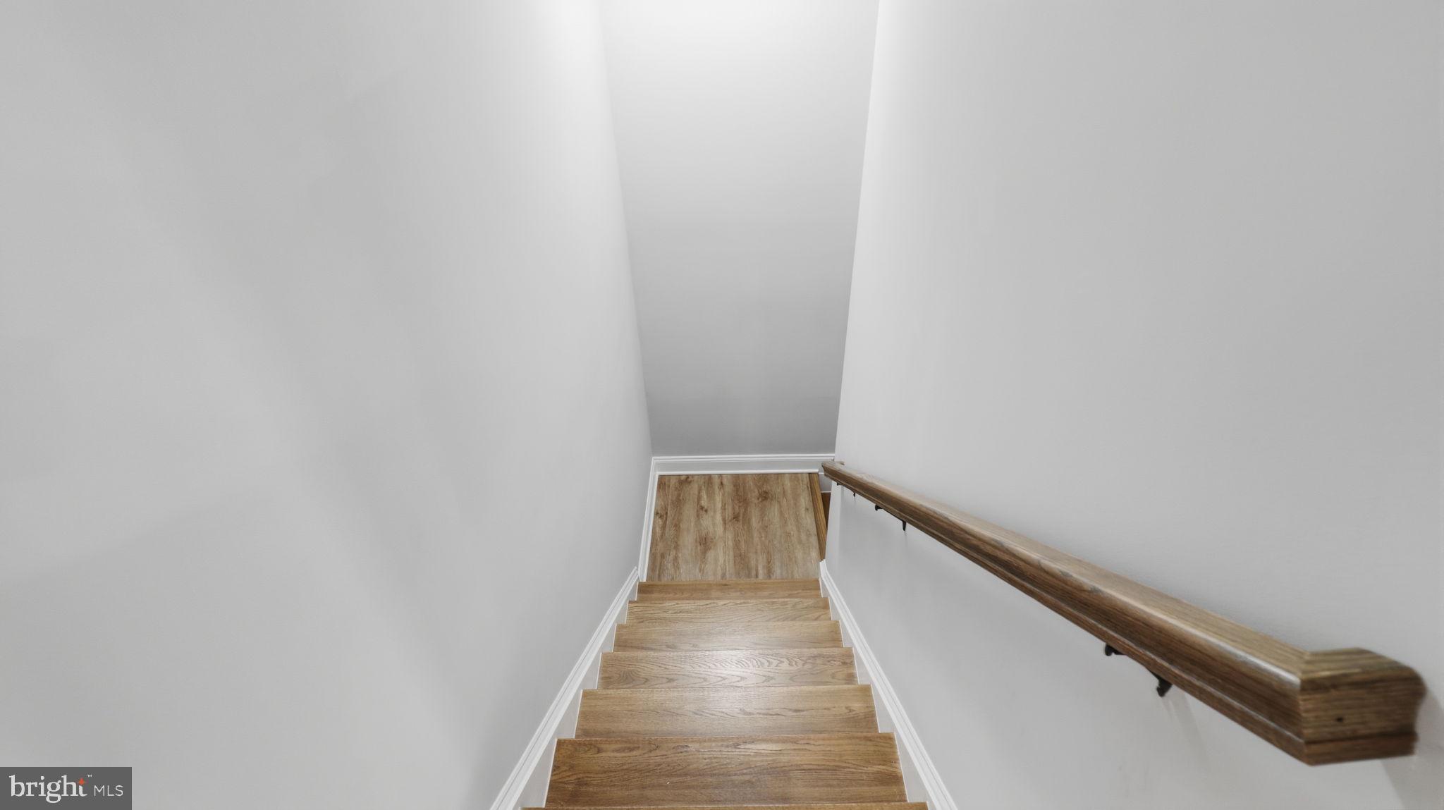 GREENS SOUTH AT WILLOWSF - Residential