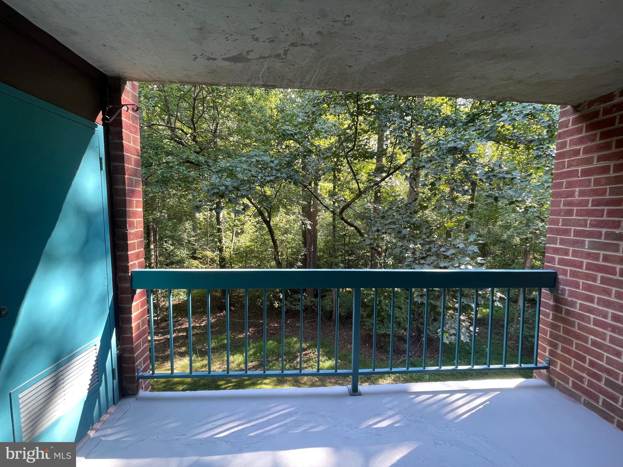 HUNTERS WOODS VILLAGE - Residential