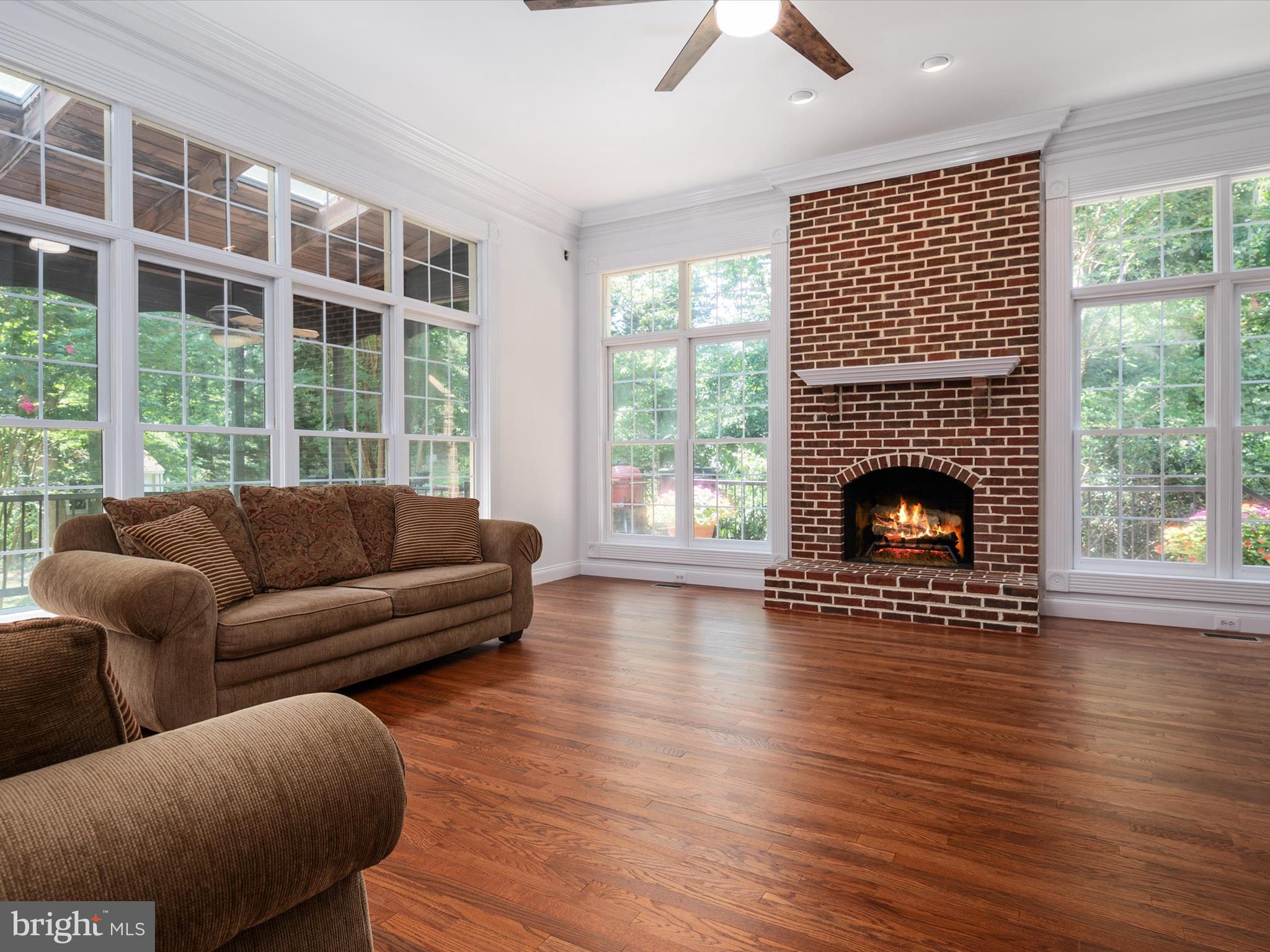 SOUTH RIVER COLONY - Residential