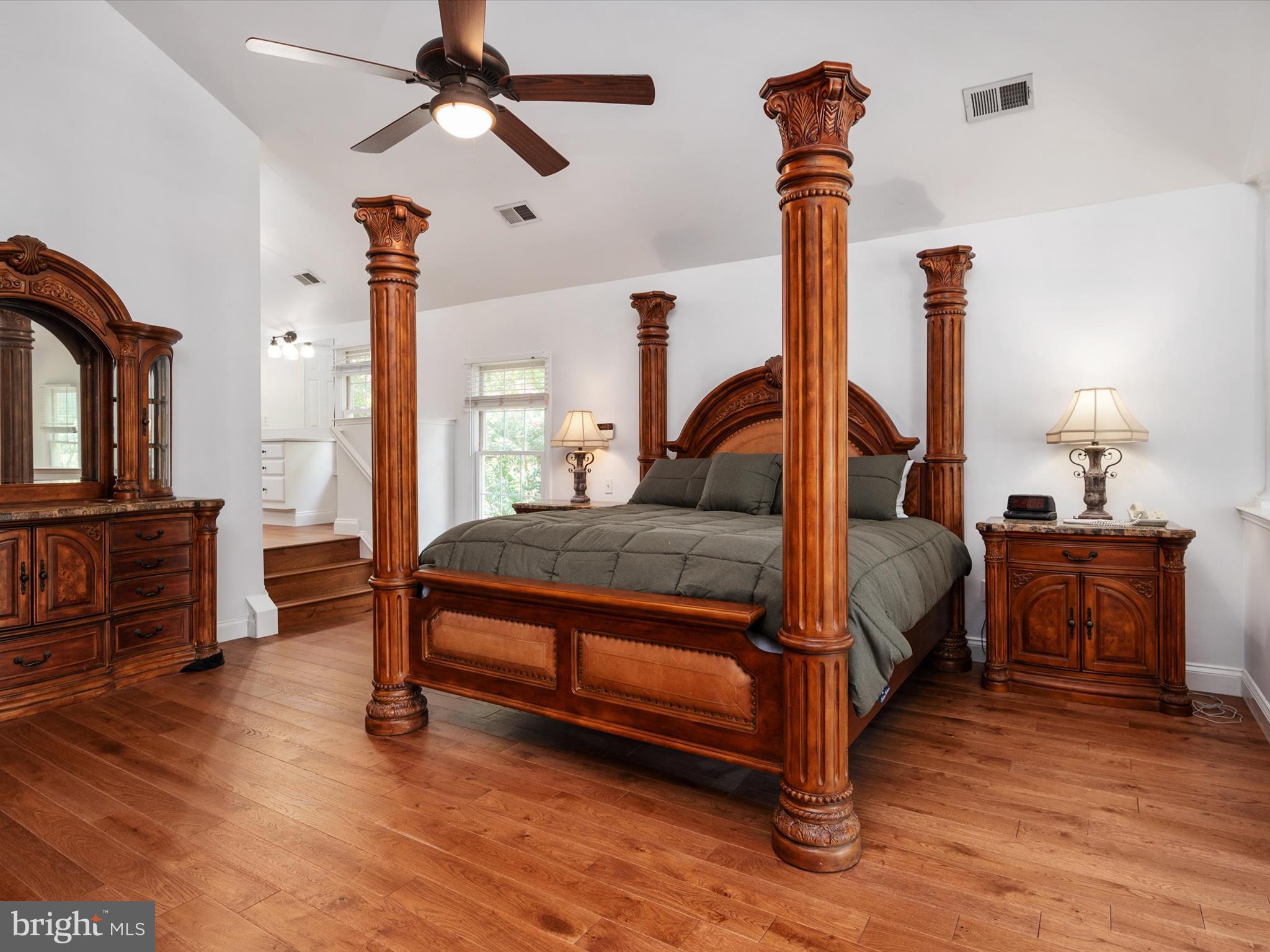 SOUTH RIVER COLONY - Residential