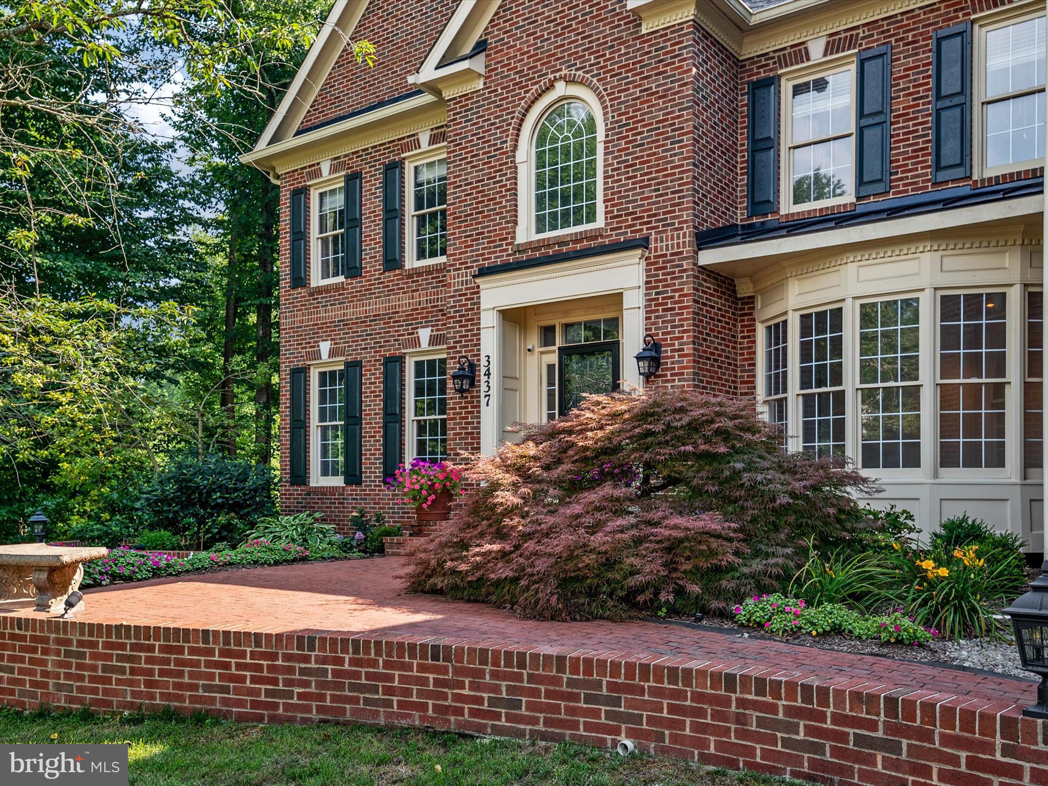 SOUTH RIVER COLONY - Residential