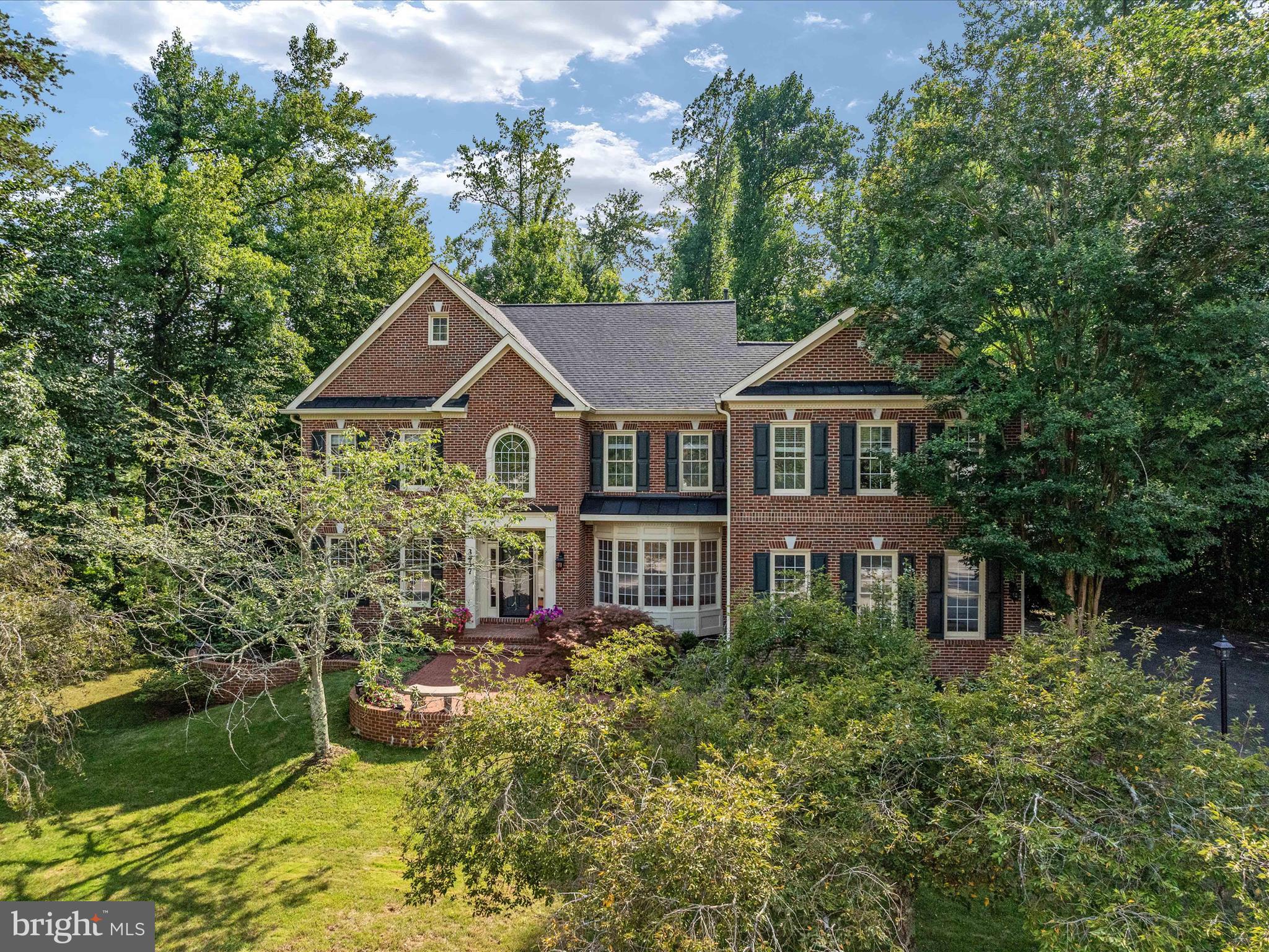 SOUTH RIVER COLONY - Residential